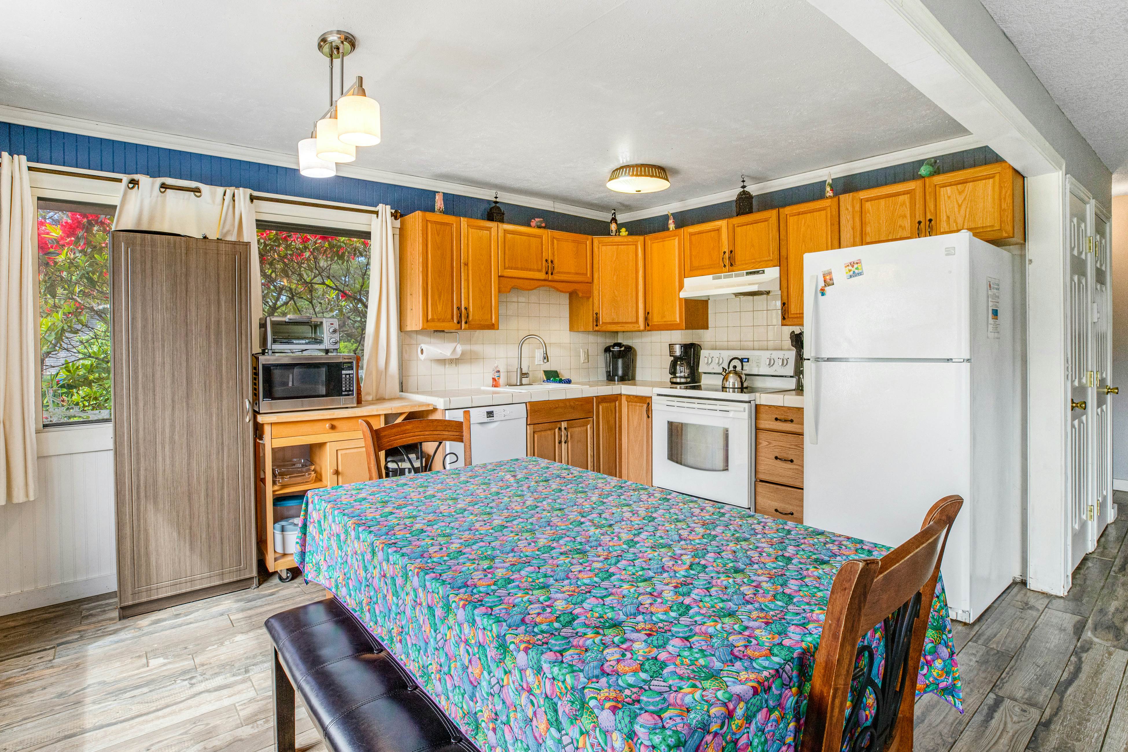 Dog-Friendly Home with Private Hot Tub & Game Room - Near the Beach & Nedonna Lake