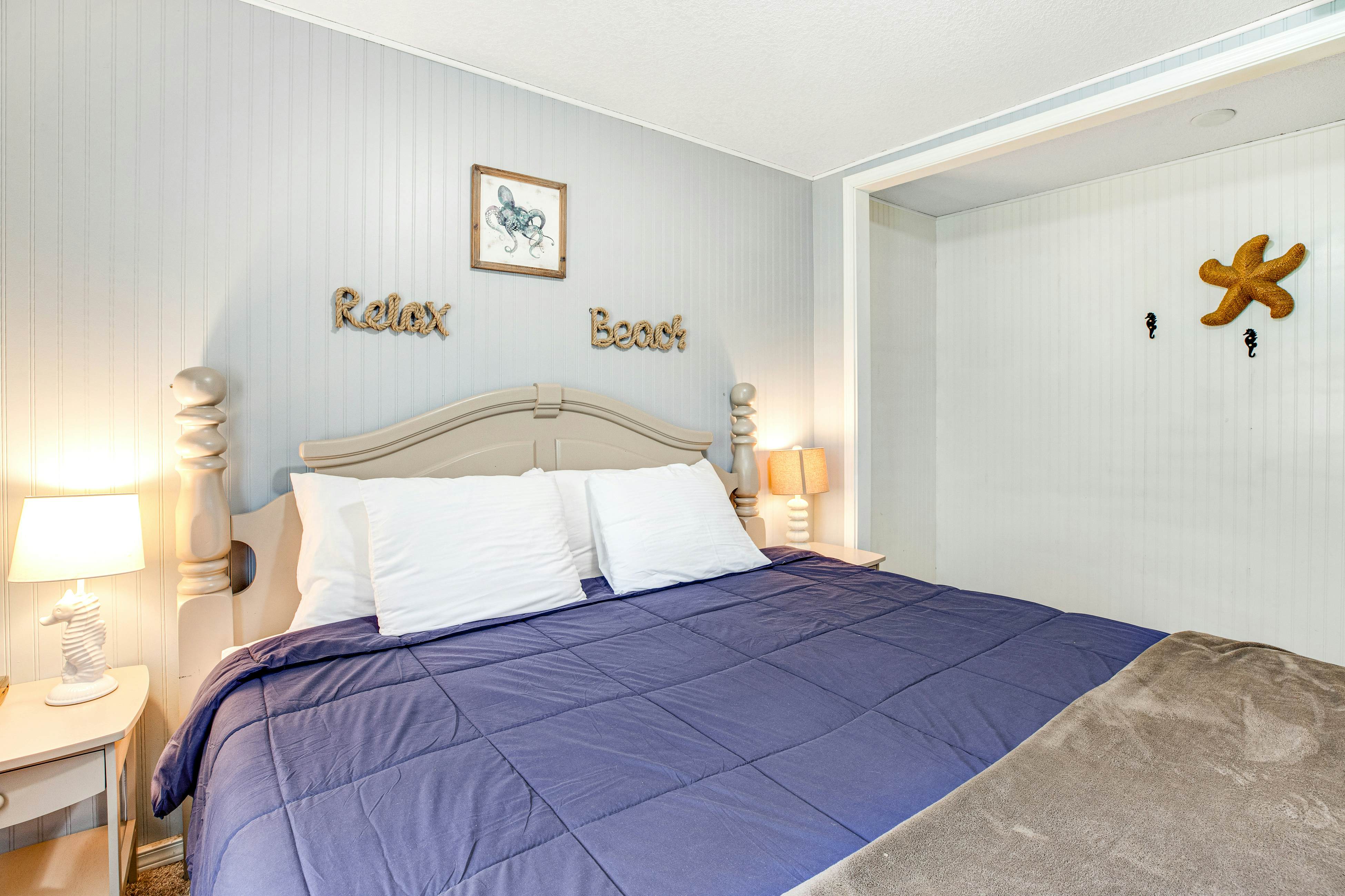 Dog-Friendly Home with Private Hot Tub & Game Room - Near the Beach & Nedonna Lake