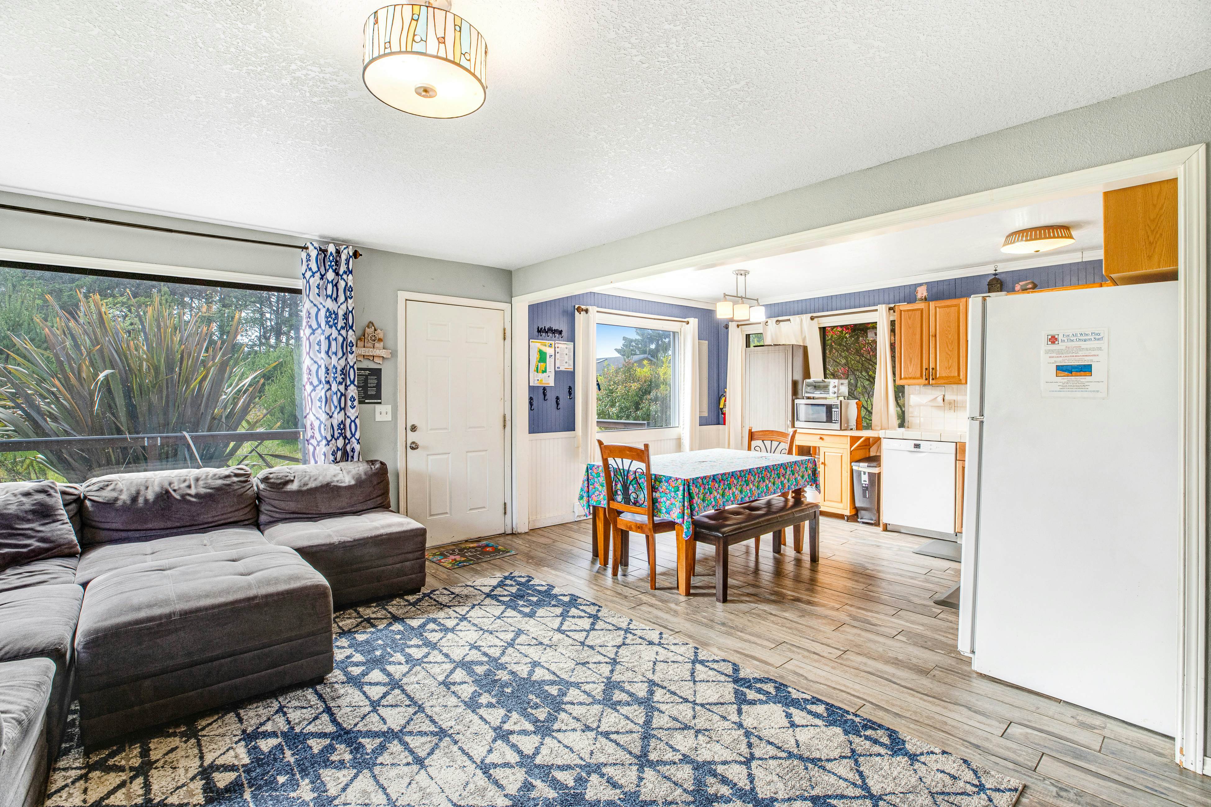 Dog-Friendly Home with Private Hot Tub & Game Room - Near the Beach & Nedonna Lake