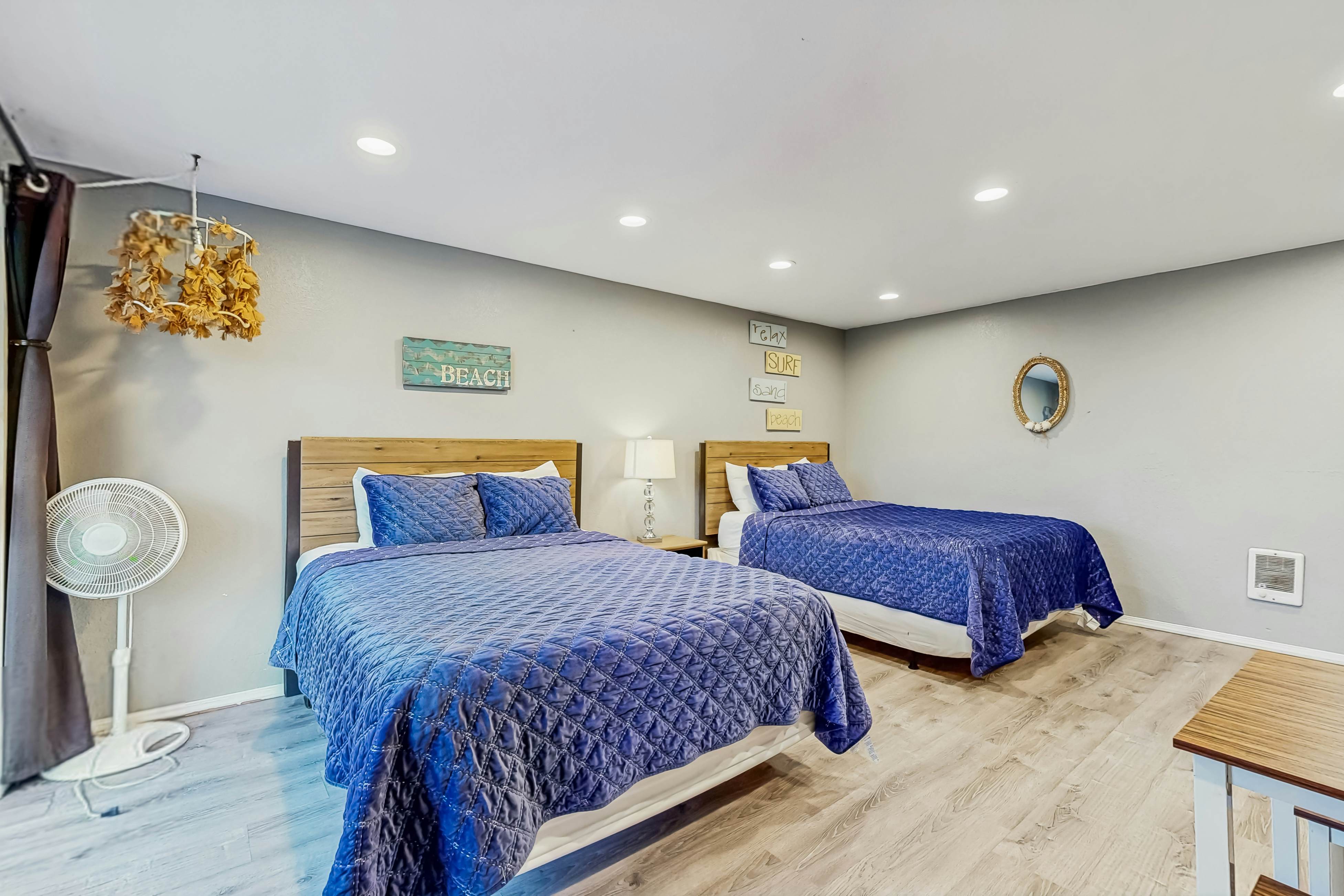 Ideally-Located Room Near Downtown & the Beach - Dog-Friendly