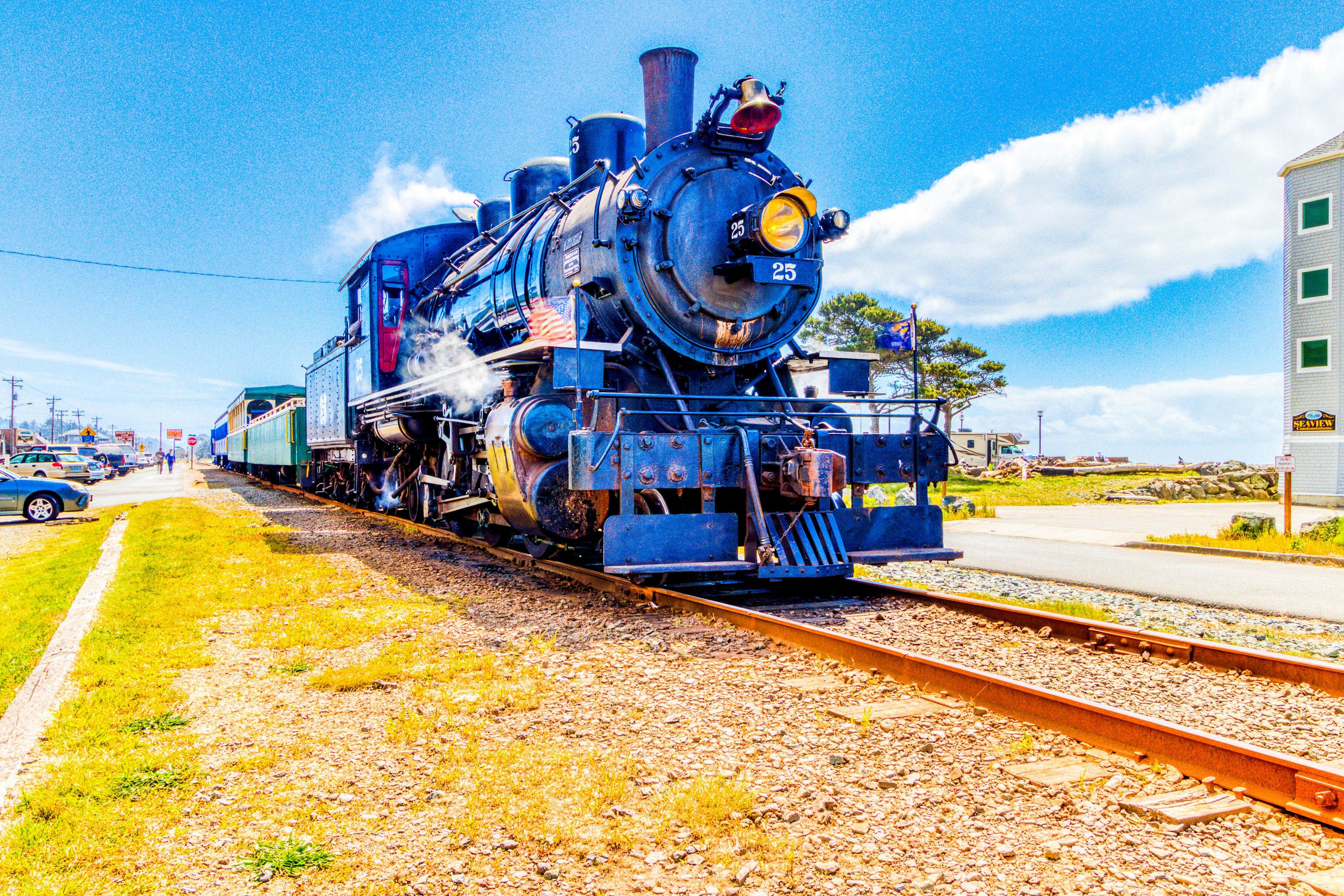 Dog-Friendly Room with Kitchen Located Near the Beach and Downtown