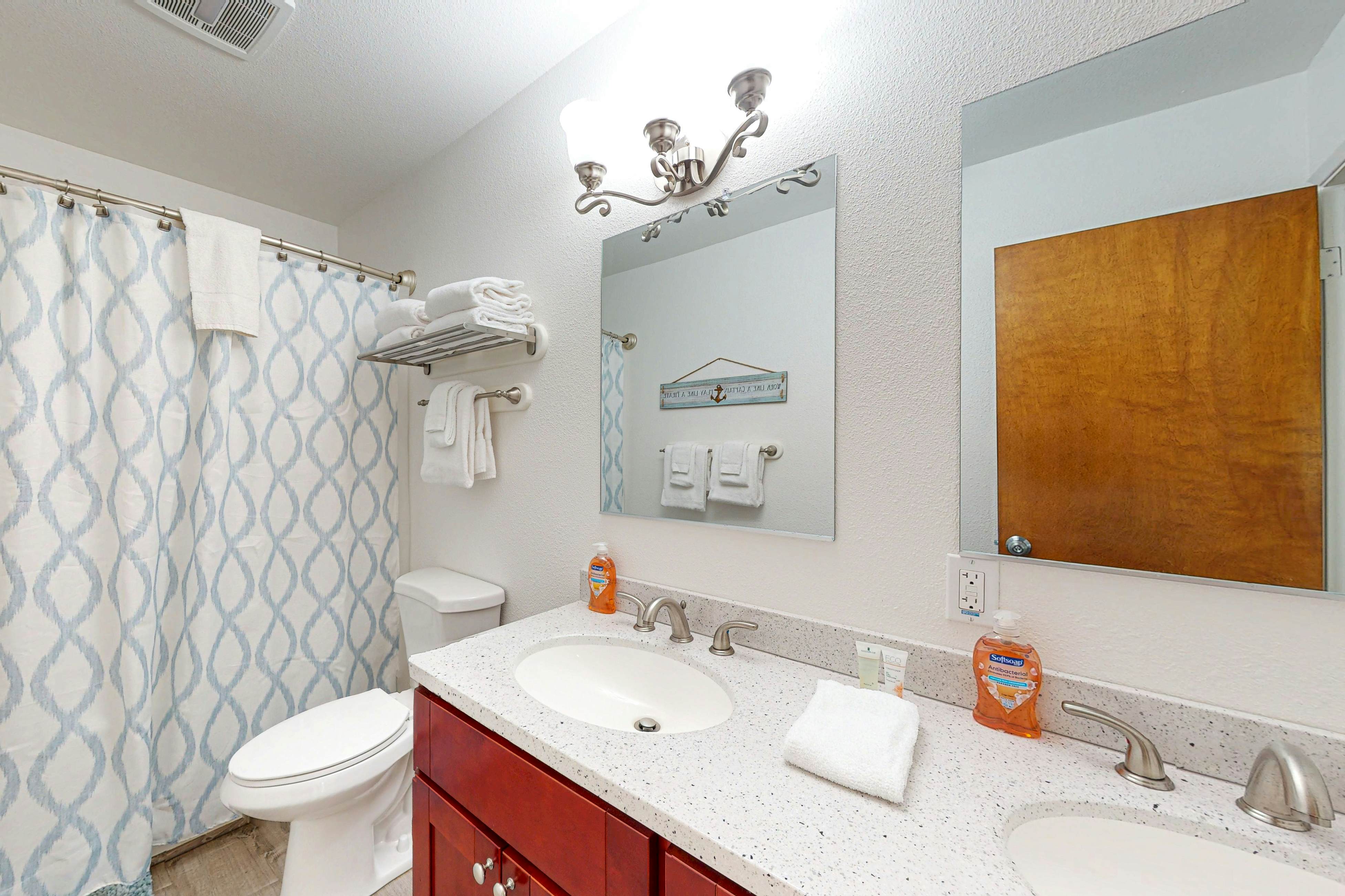 Entire oceanfront duplex with ocean view, expansive deck & beach access