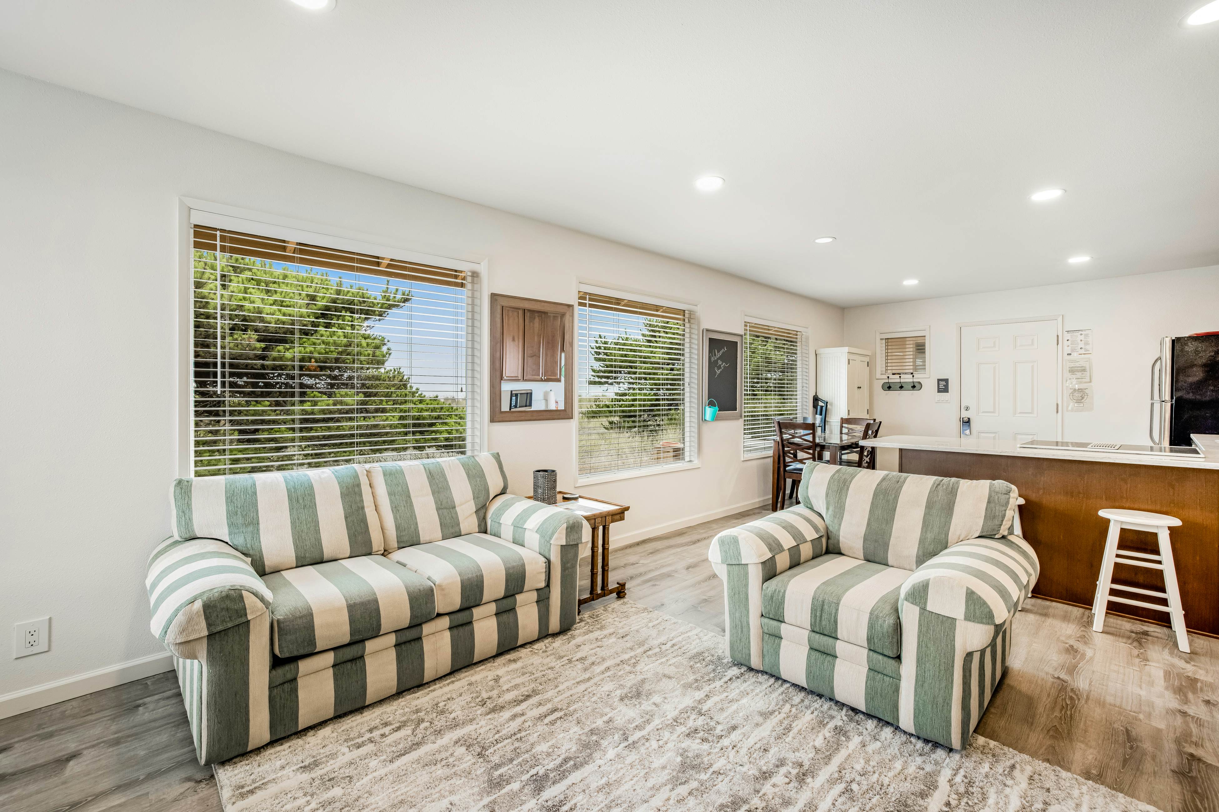 Entire oceanfront duplex with ocean view, expansive deck & beach access