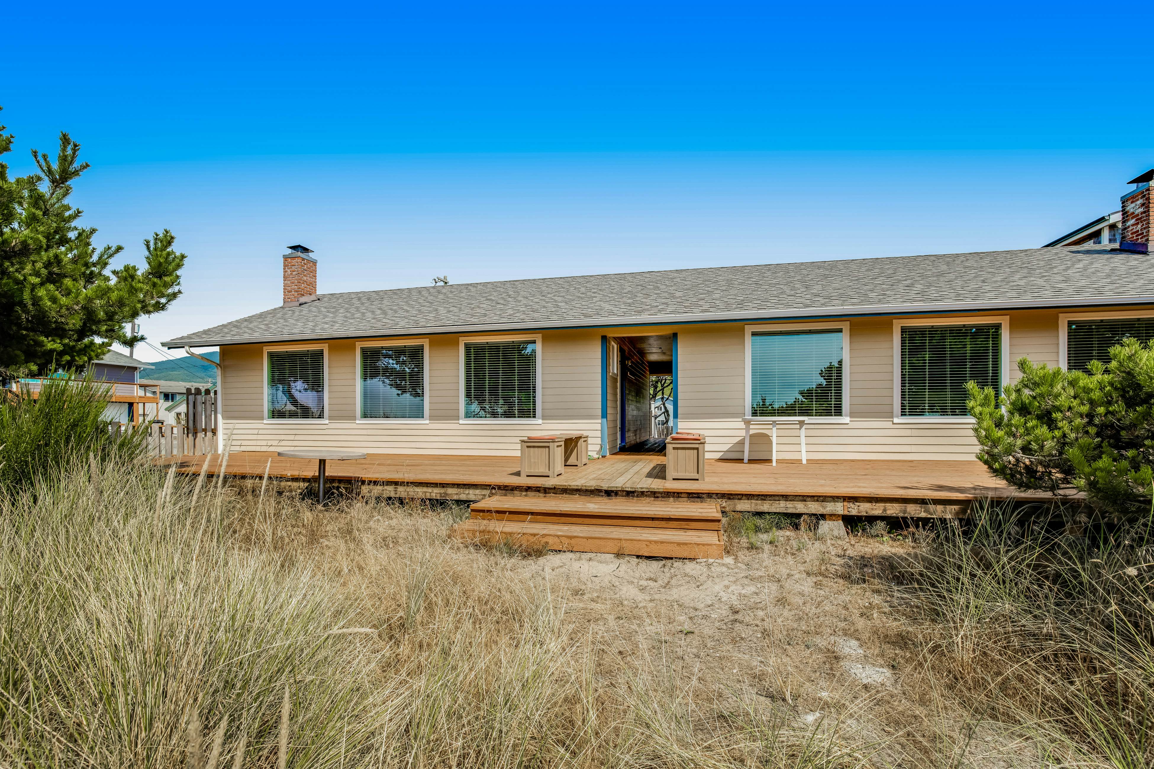 Entire oceanfront duplex with ocean view, expansive deck & beach access