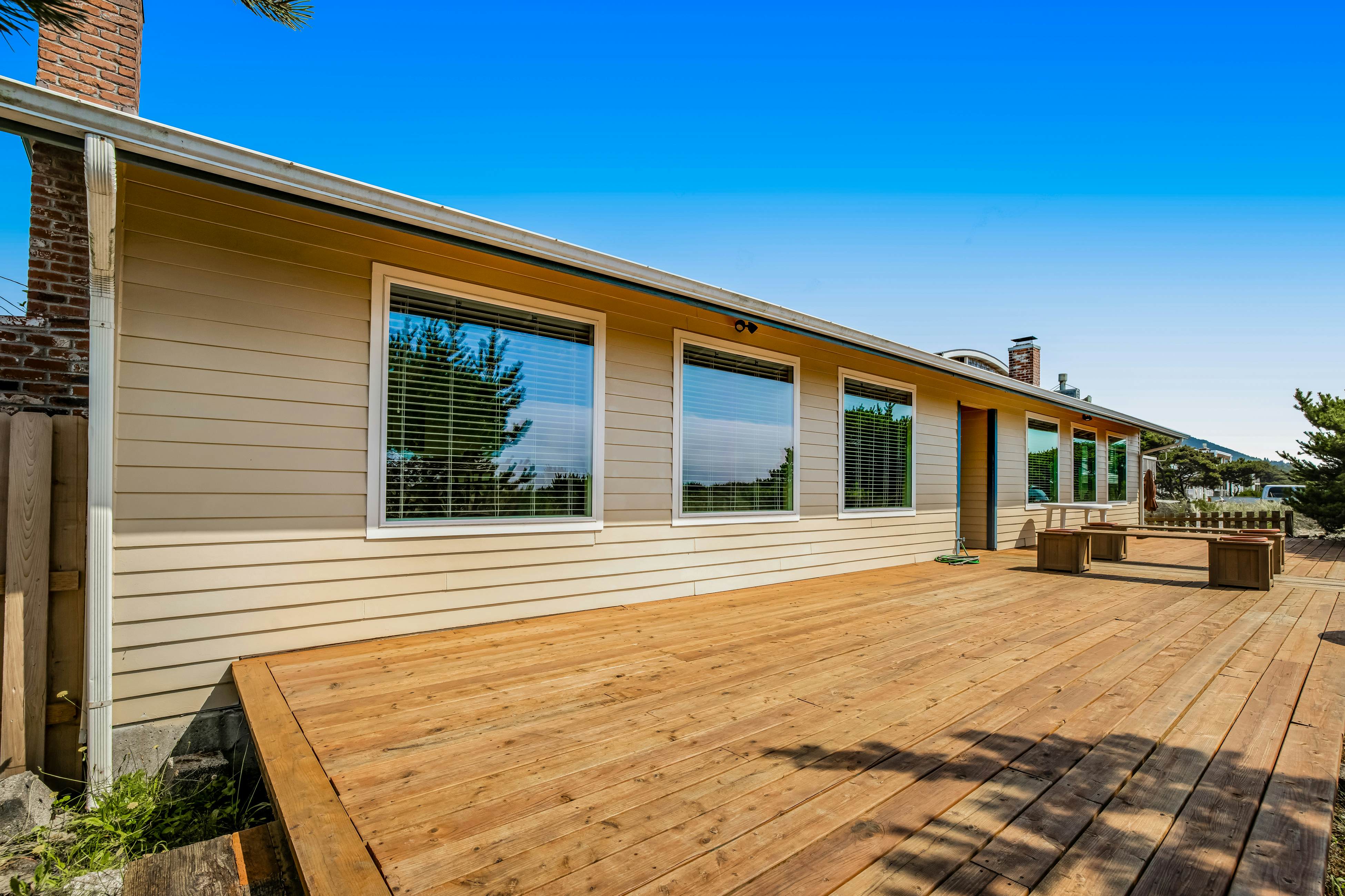 Entire oceanfront duplex with ocean view, expansive deck & beach access