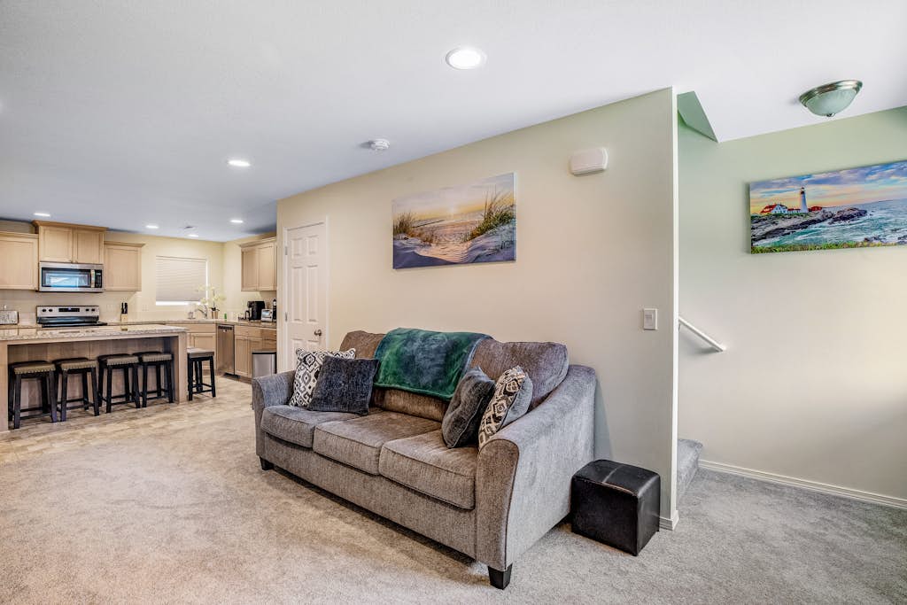 RJD Beachside Vacation Home A