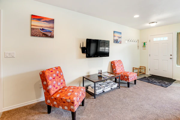 RJD Beachside Vacation Home B