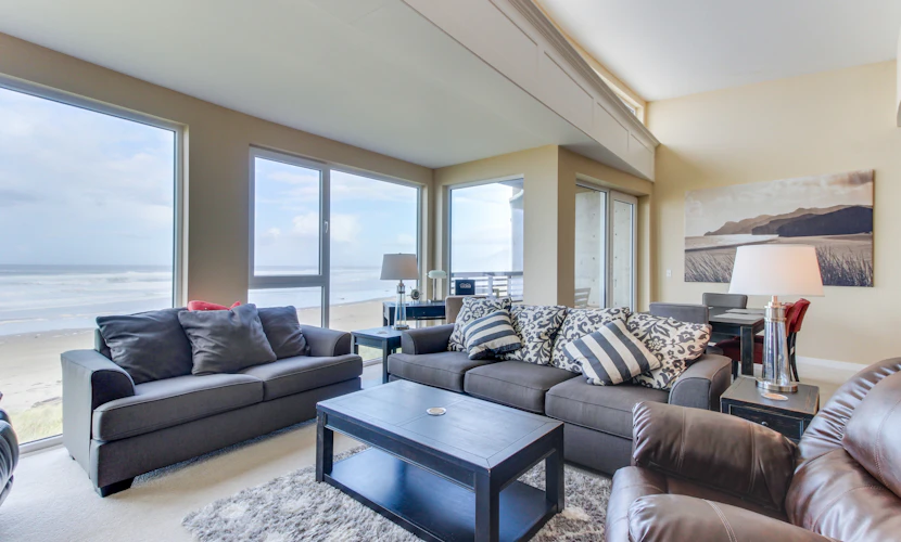 Contemporary oceanfront condo with amazing views dog friendly