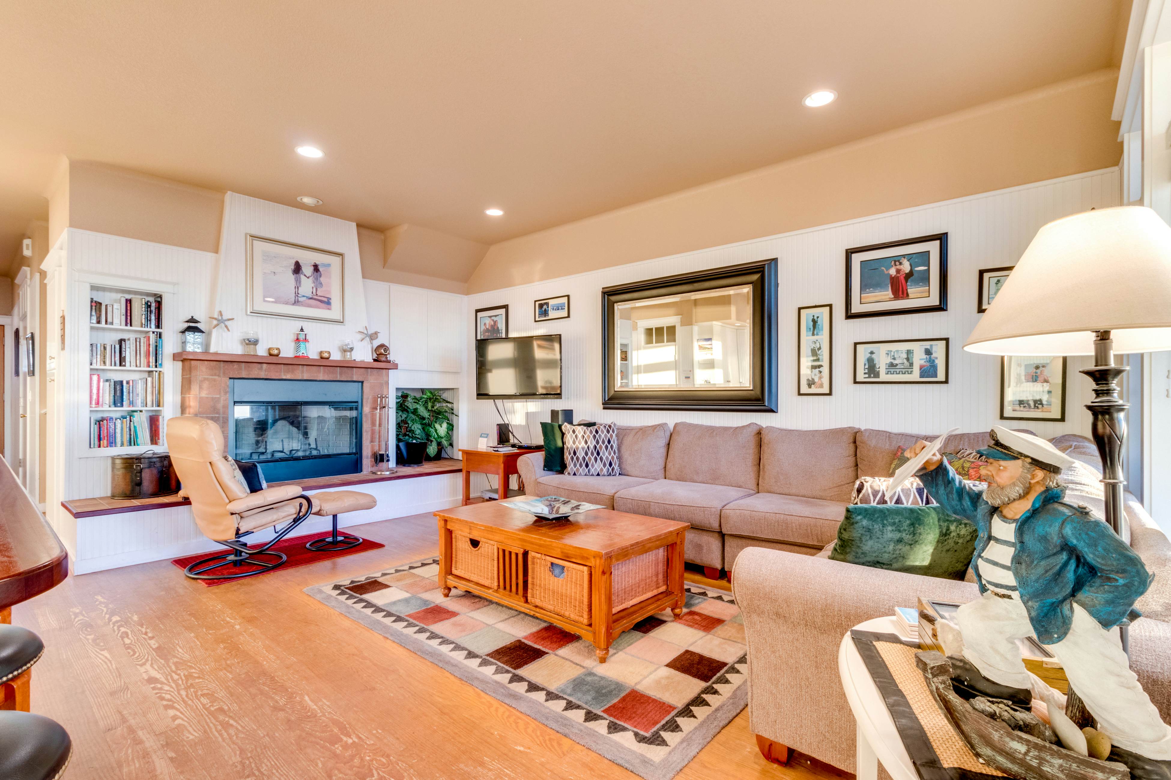 Dog-Friendly, Waterfront Bungalow Just Steps to the Sand and Waves