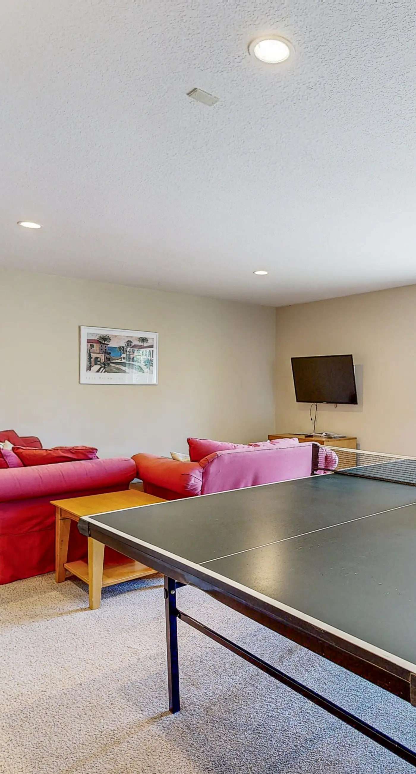 Ocean side home steps from sand dog friendly