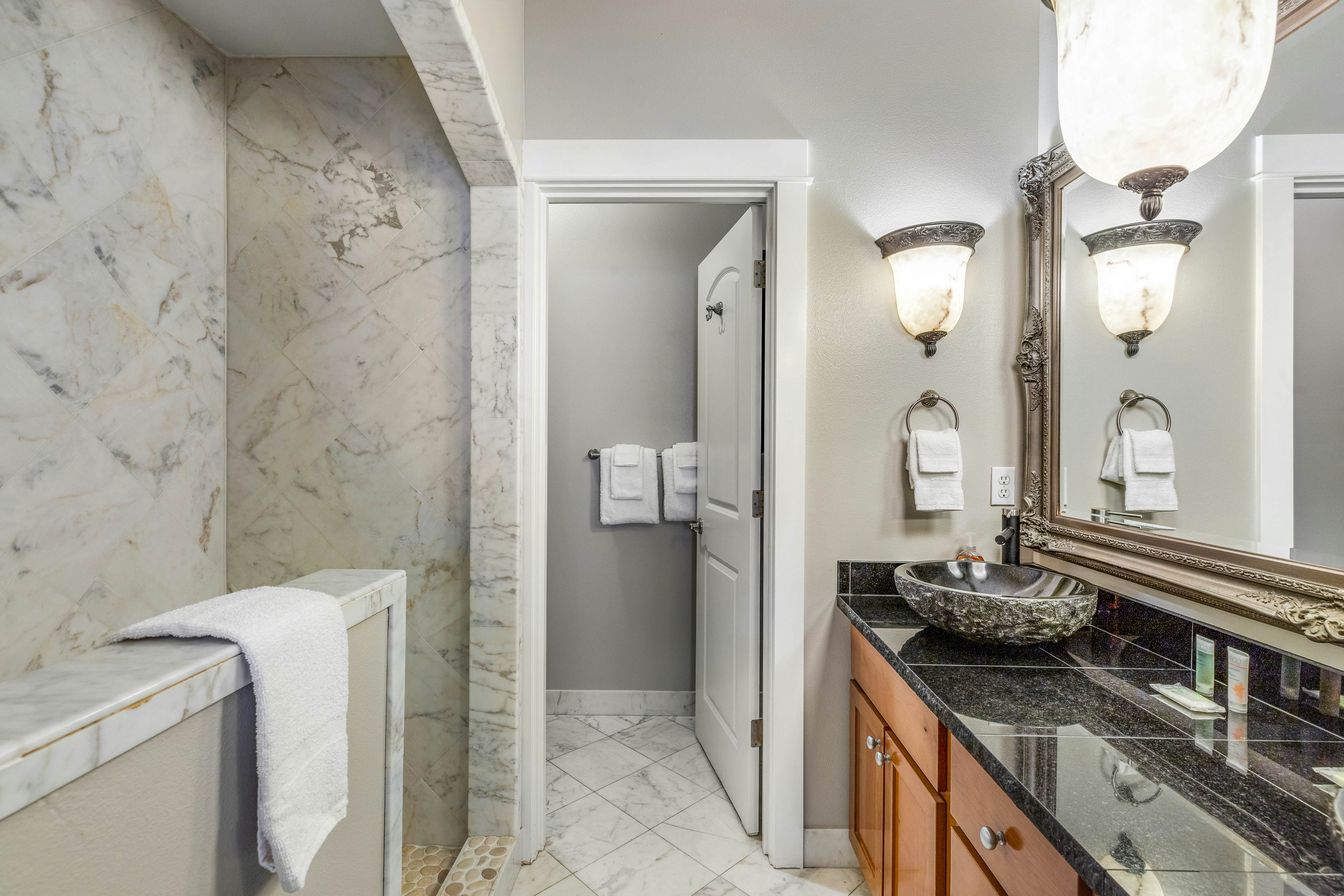 Oceanfront townhome with amazing views, decks, beach access, & updated kitchen