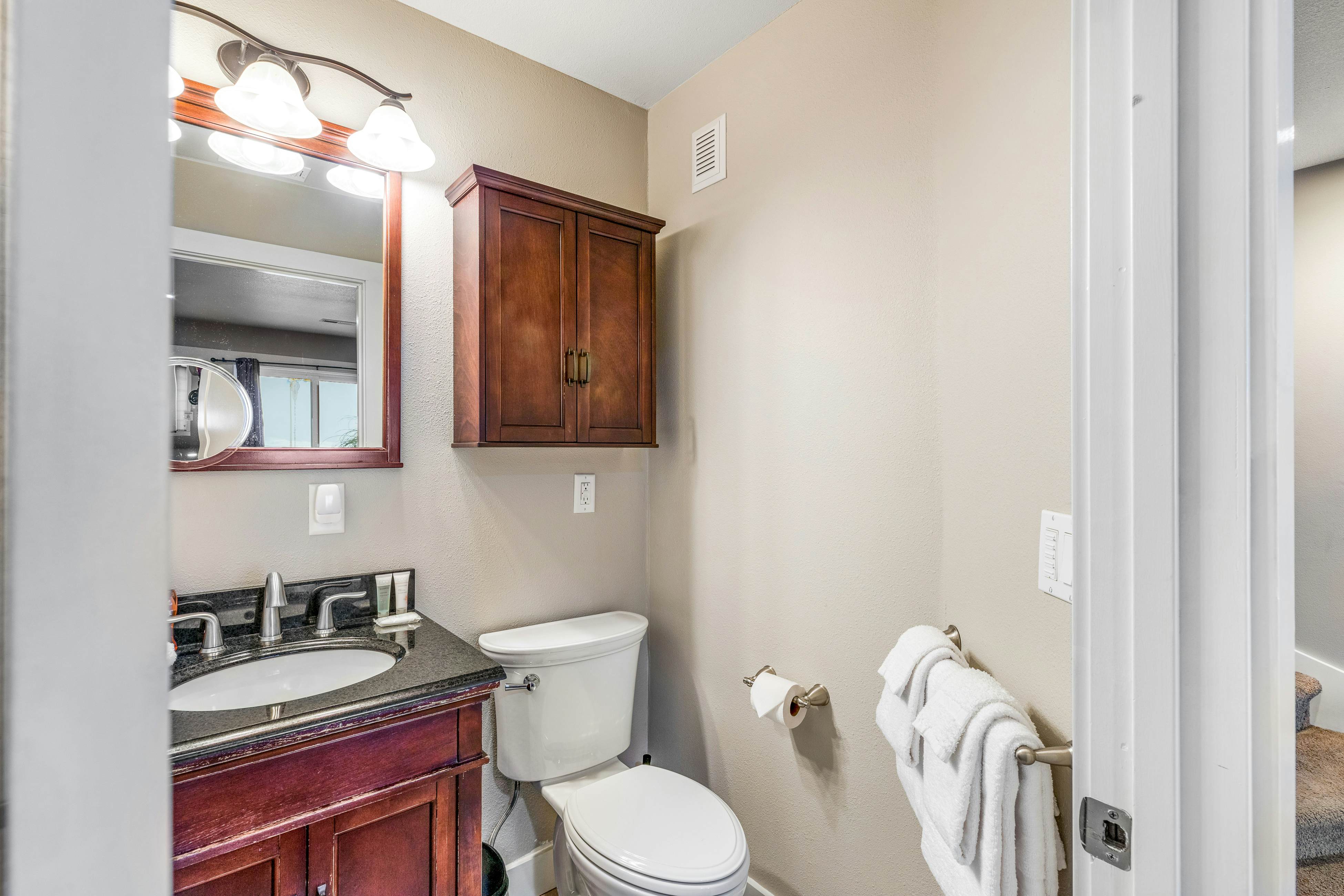 Oceanfront townhome with amazing views, decks, beach access, & updated kitchen