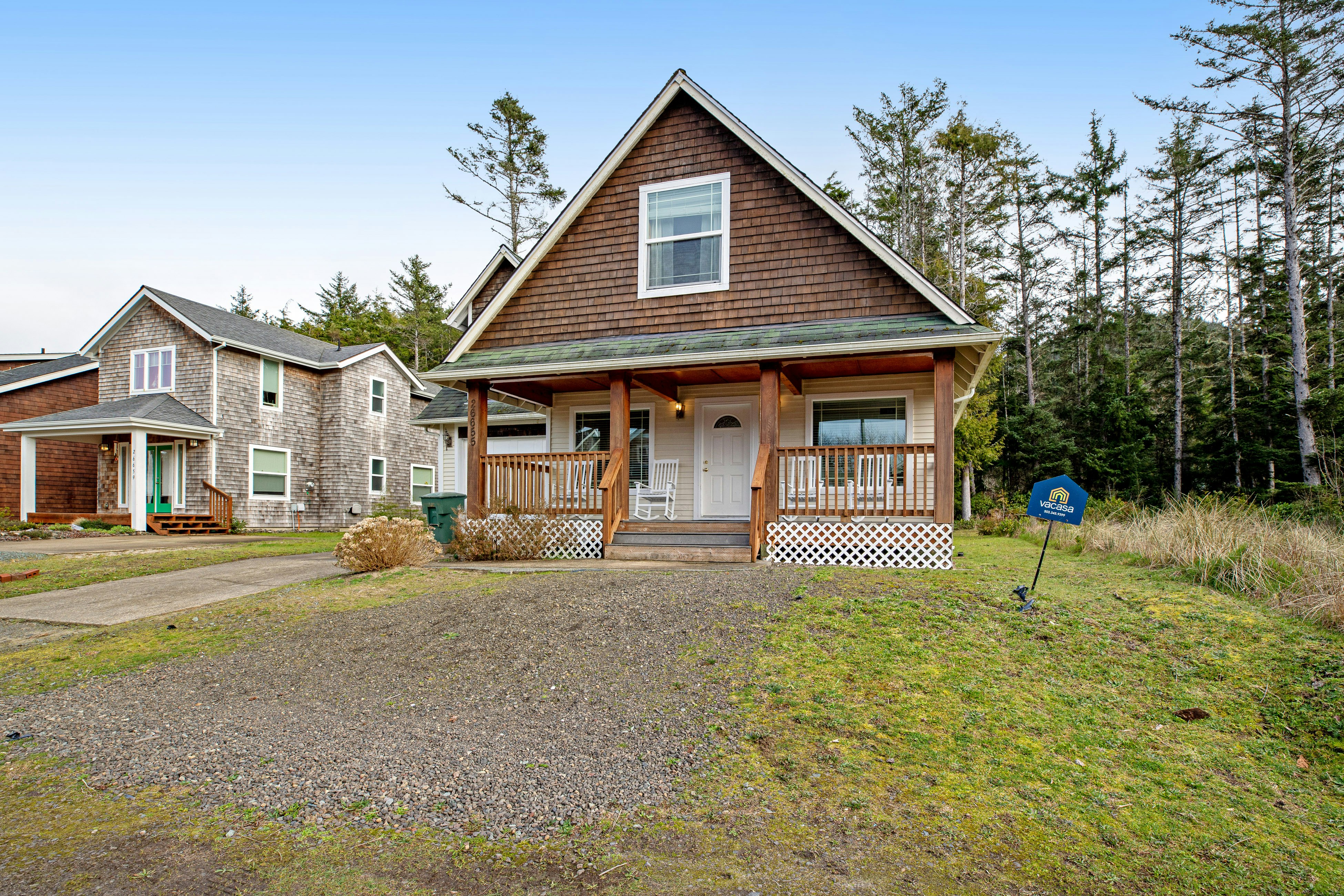 Comfortable home with a private game room - blocks from the beach