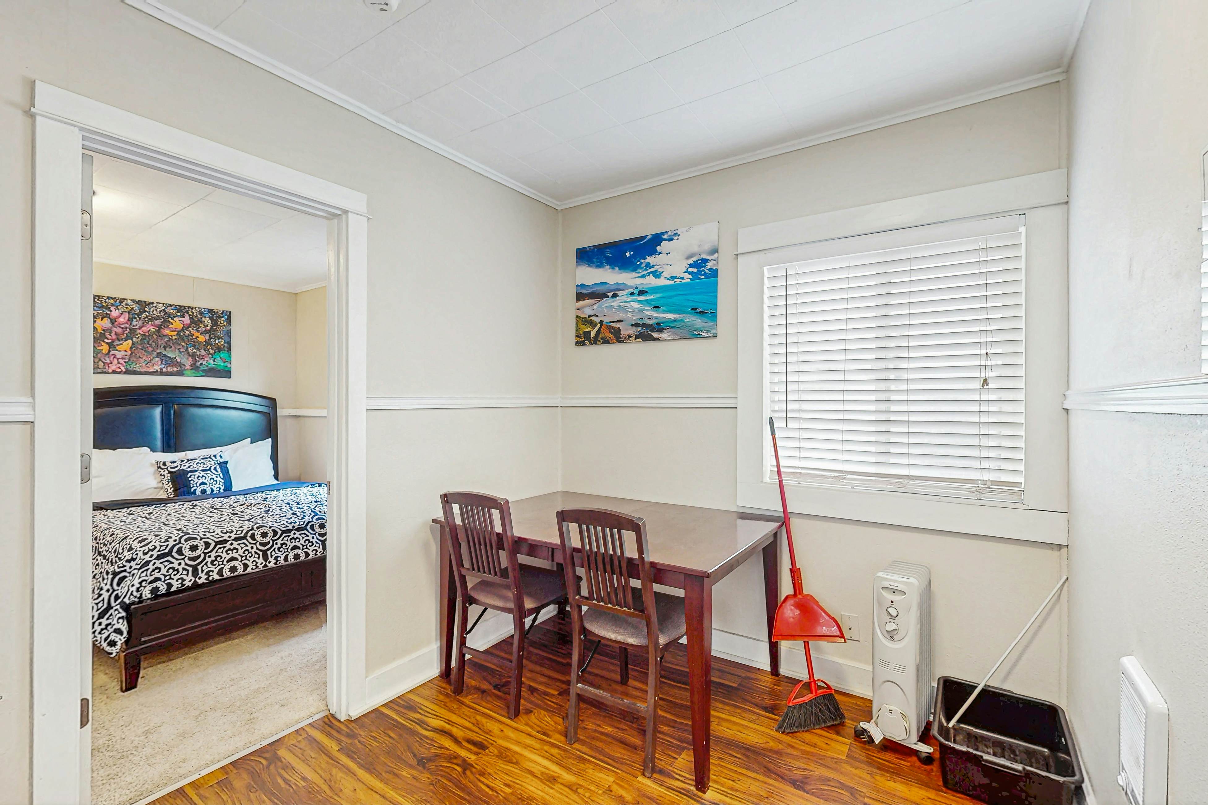 Dog-Friendly Coastal Cottage Minutes from Downtown & One Block to Beach