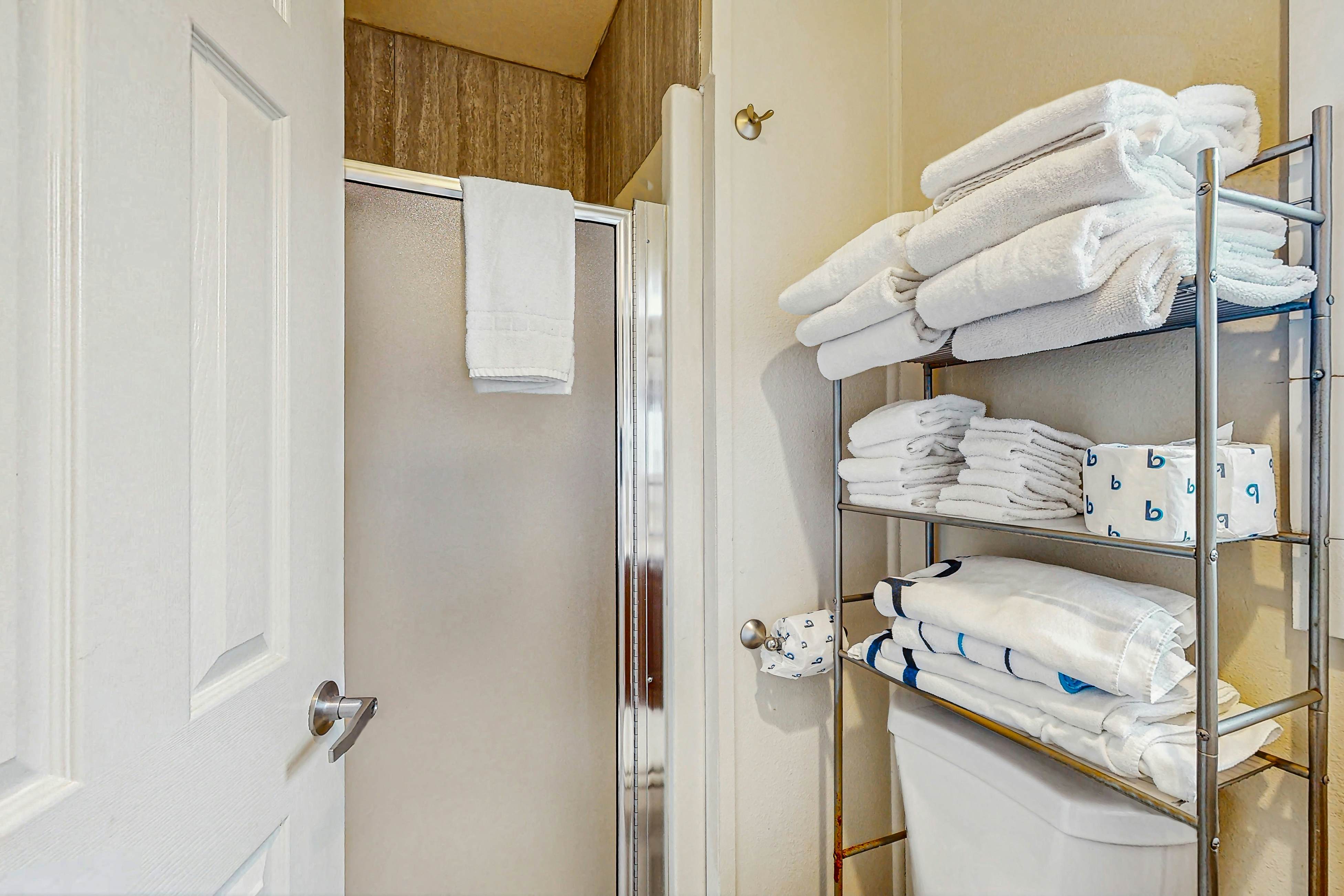 Dog-Friendly Coastal Cottage Minutes from Downtown & One Block to Beach