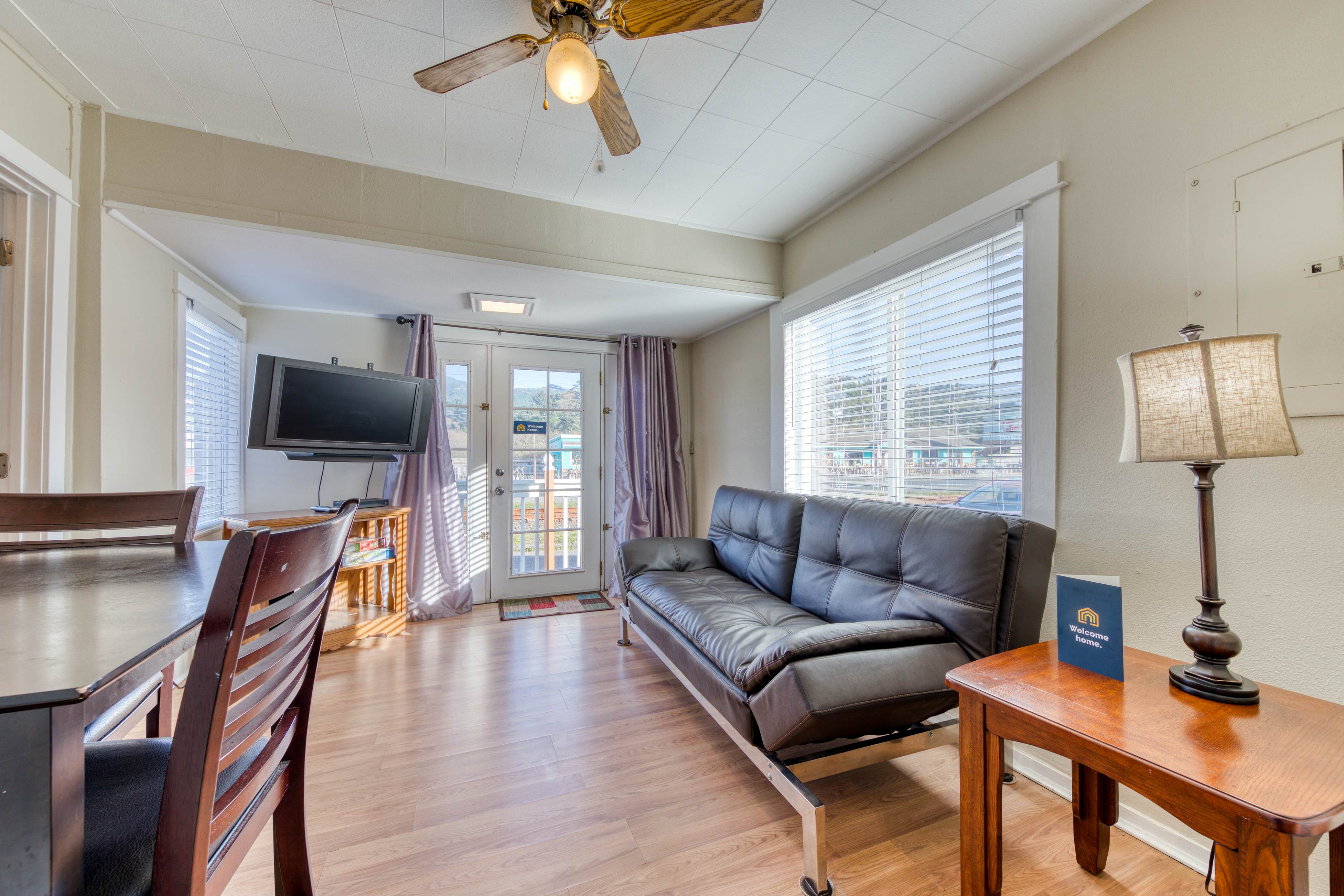 Four Dog-Friendly Rentals Near Beach Access - Ideal for Multi-Families