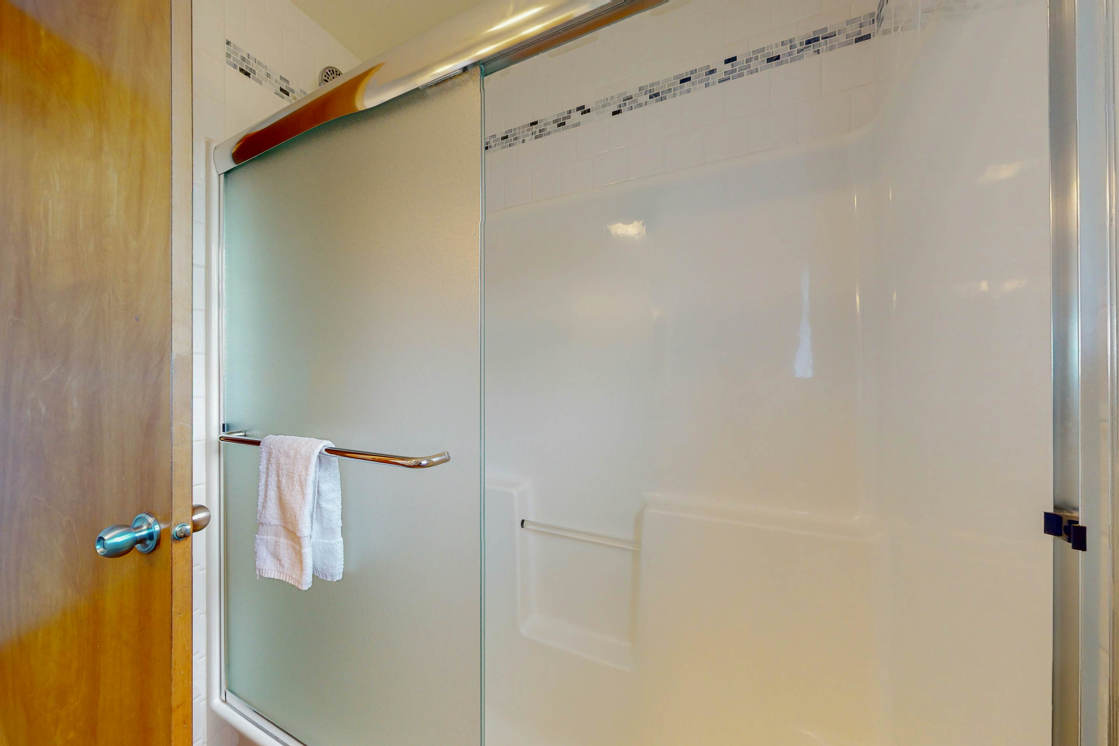 Spacious Dog-Friendly Home with WiFi & Spectacular Oceanfront View