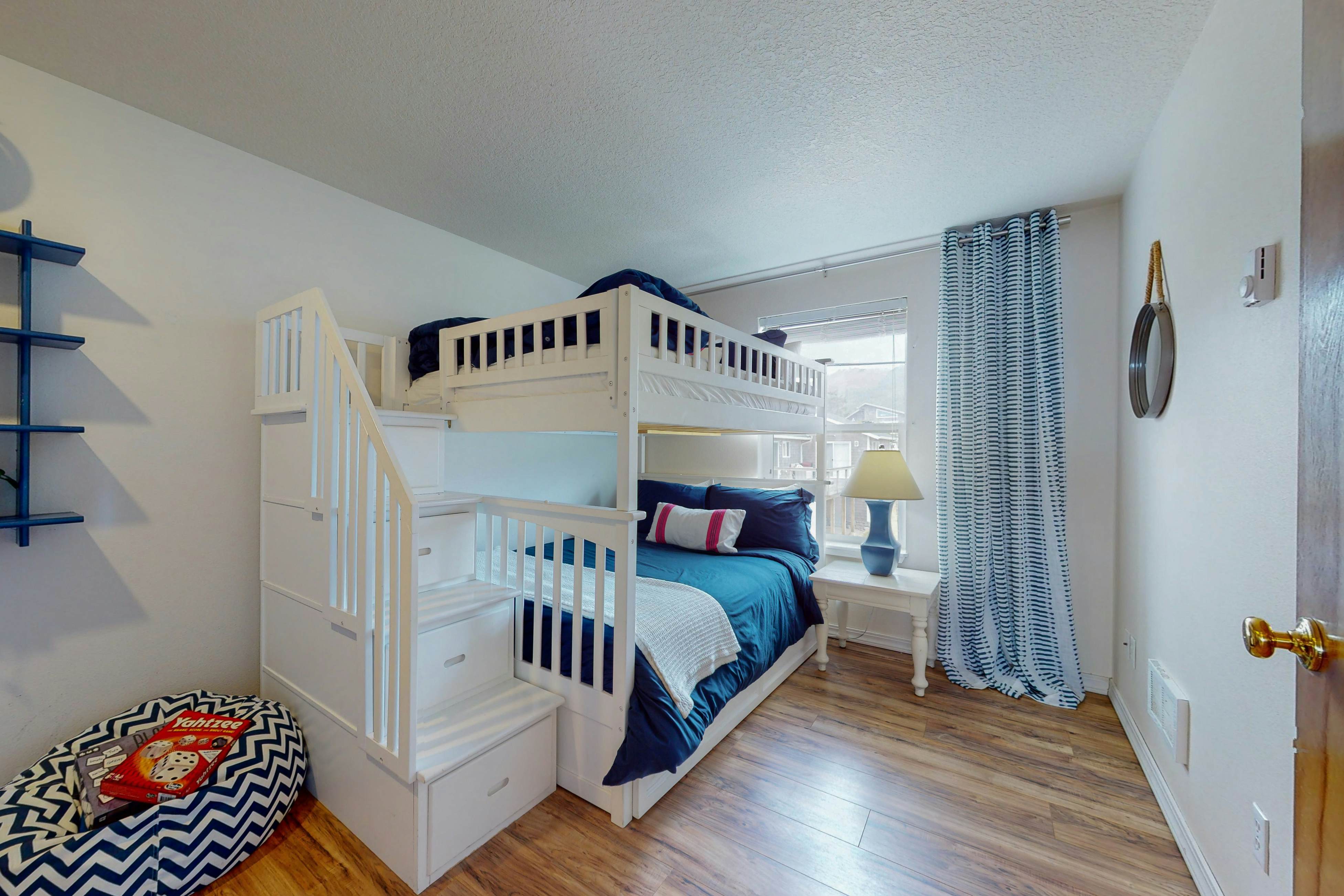 Spacious Dog-Friendly Home with WiFi & Spectacular Oceanfront View