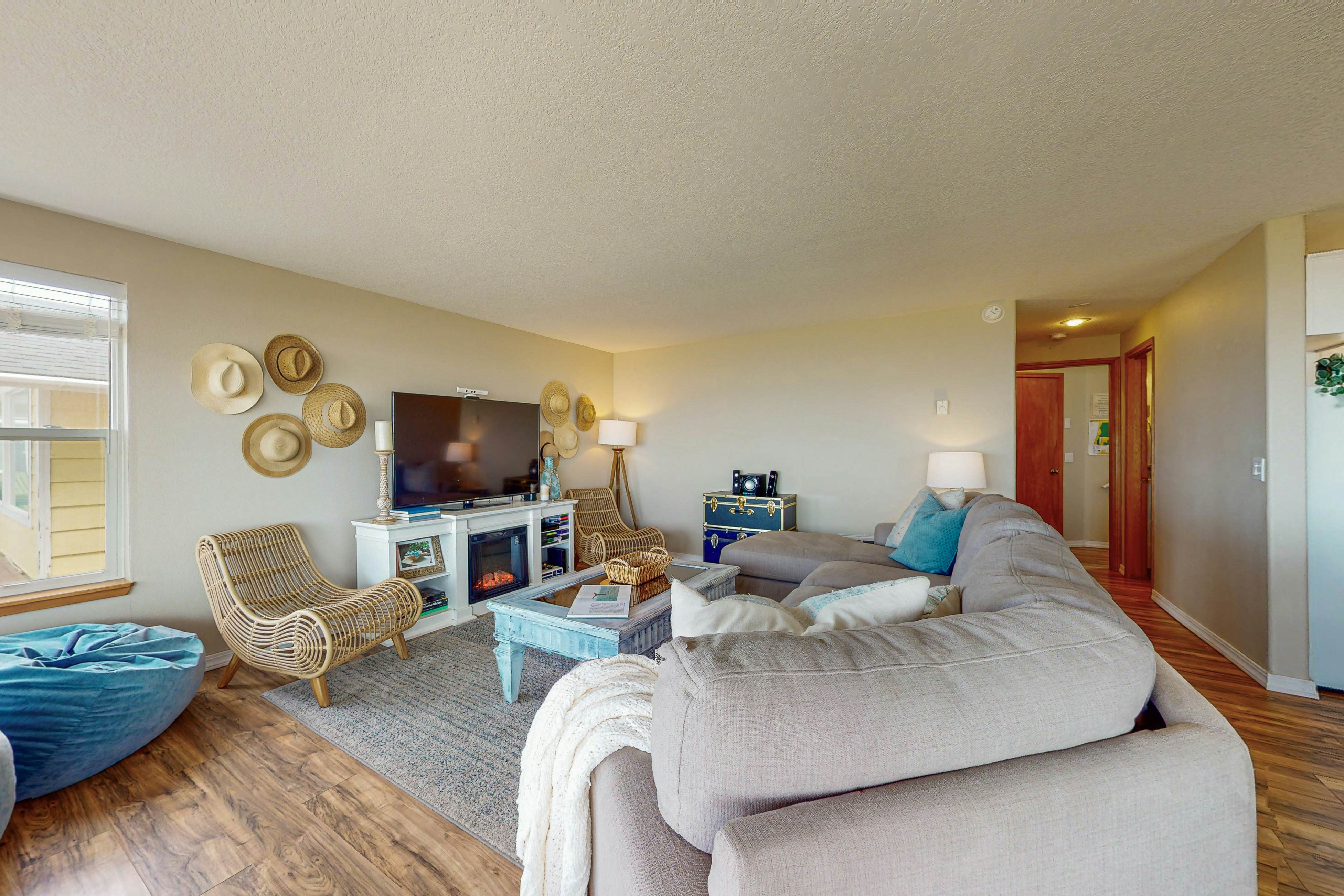 Spacious Dog-Friendly Home with WiFi & Spectacular Oceanfront View