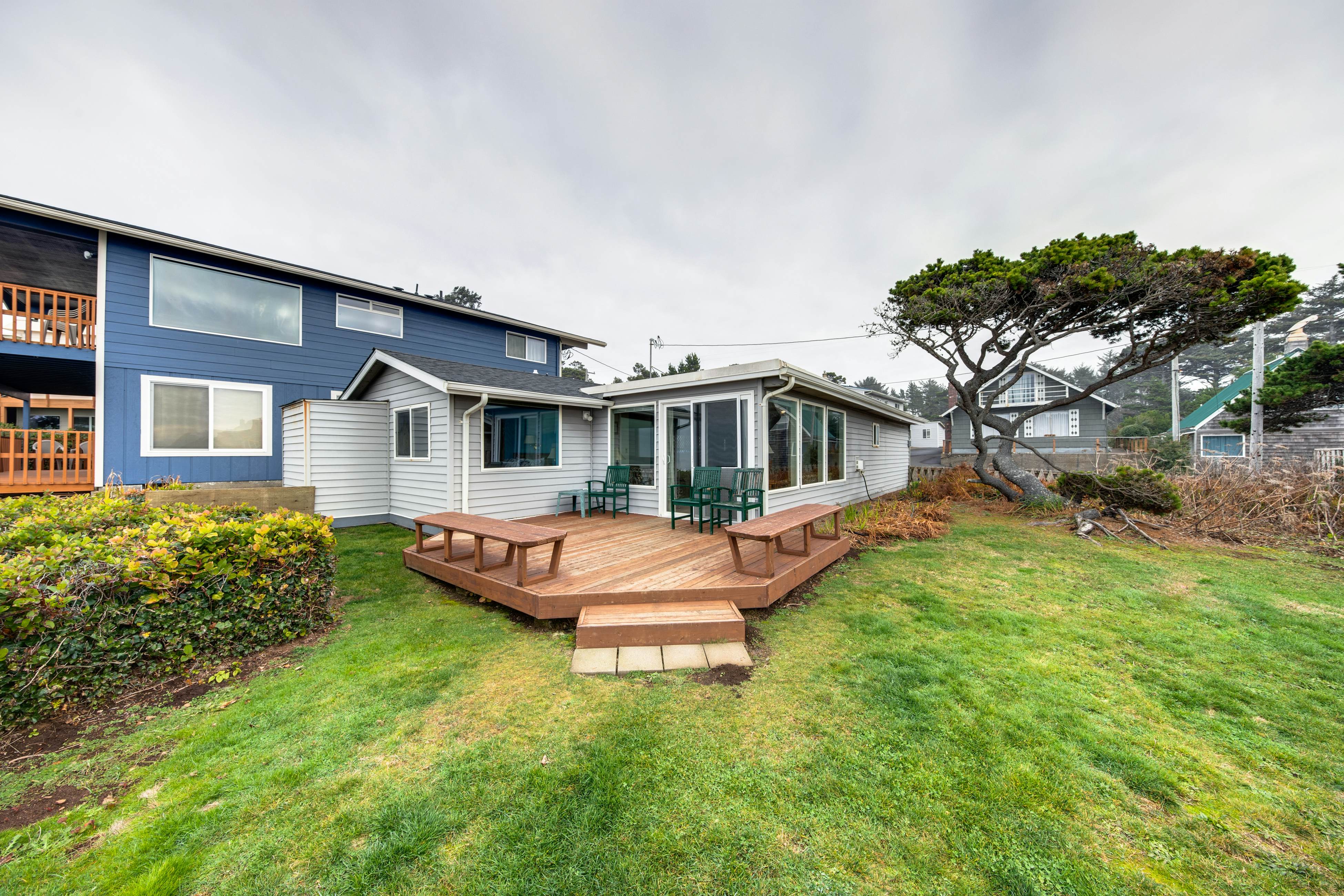 Dog-Friendly Oceanfront Home with Easy Beach Access & Large Deck - Walk to Park