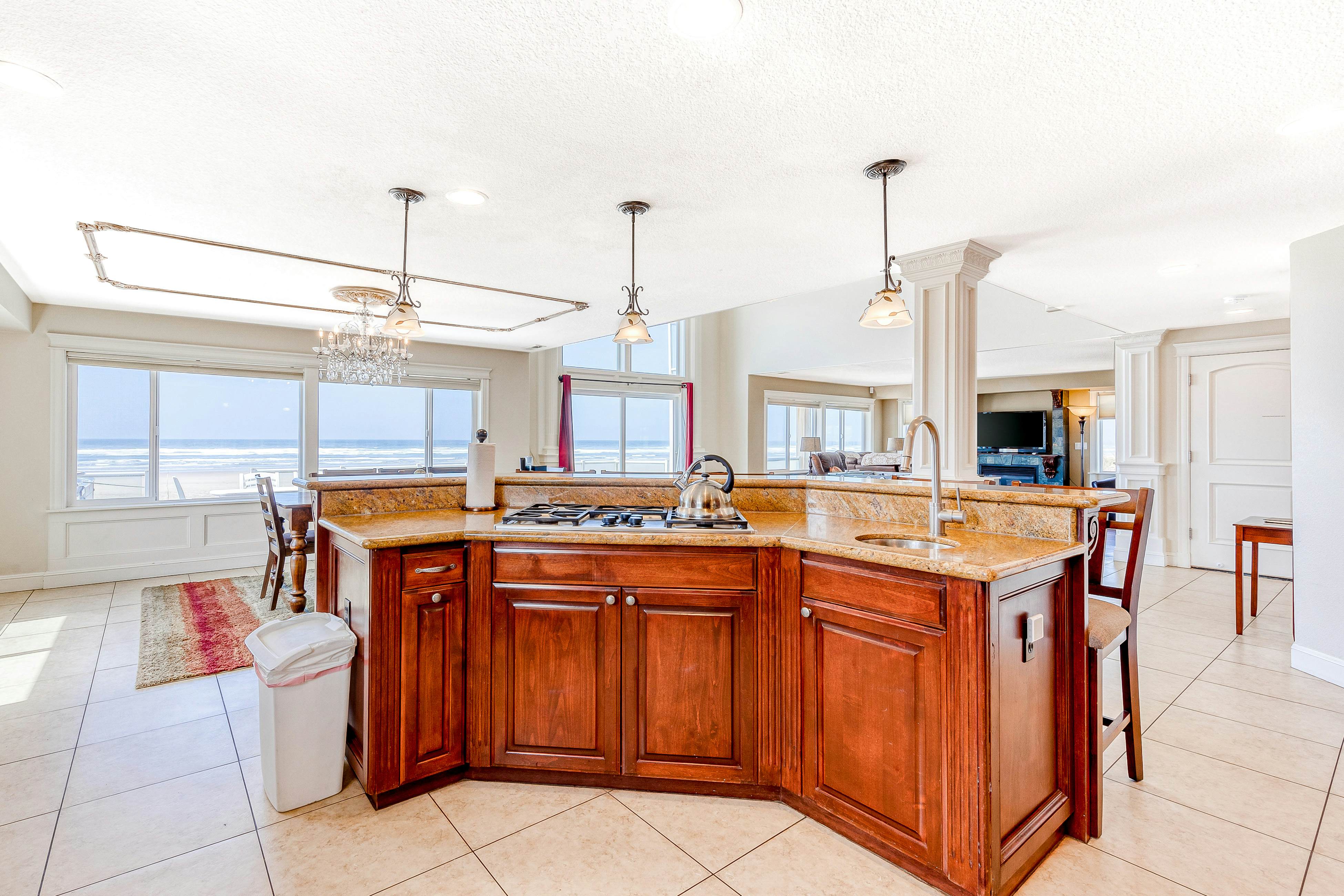 Oceanfront Home with Private Hot Tub & Amazing Beach Views - Dogs Welcome
