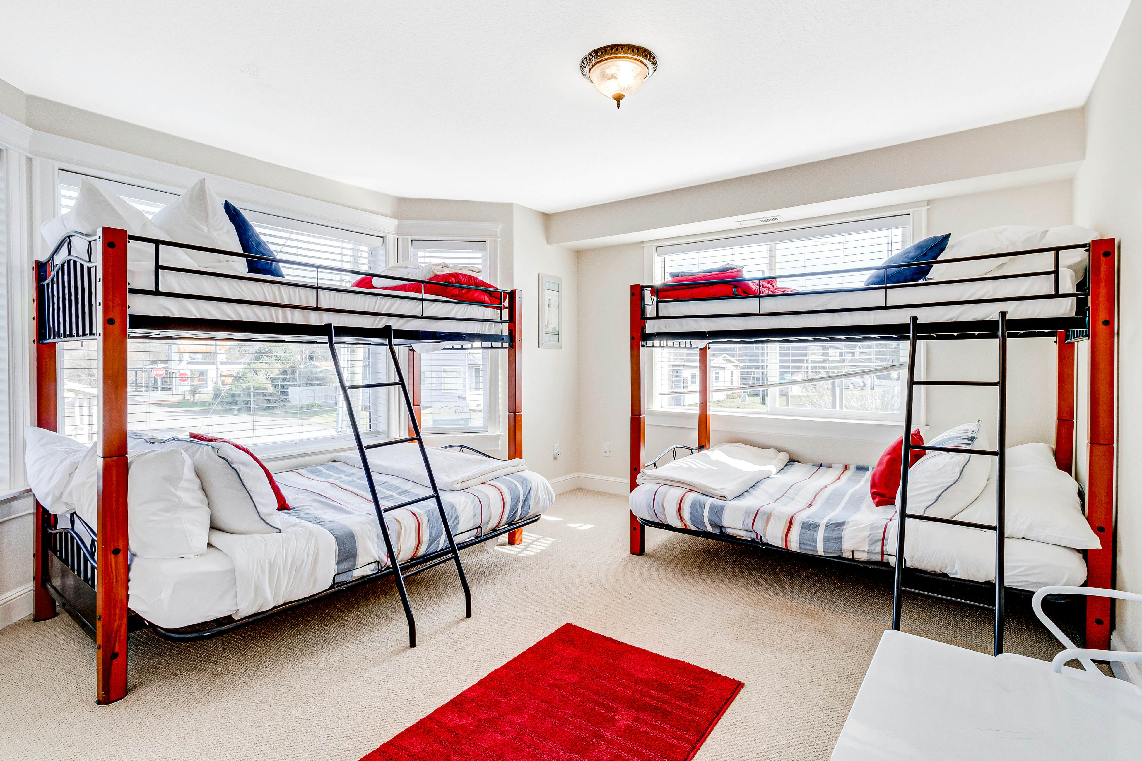 Oceanfront Home with Private Hot Tub & Amazing Beach Views - Dogs Welcome