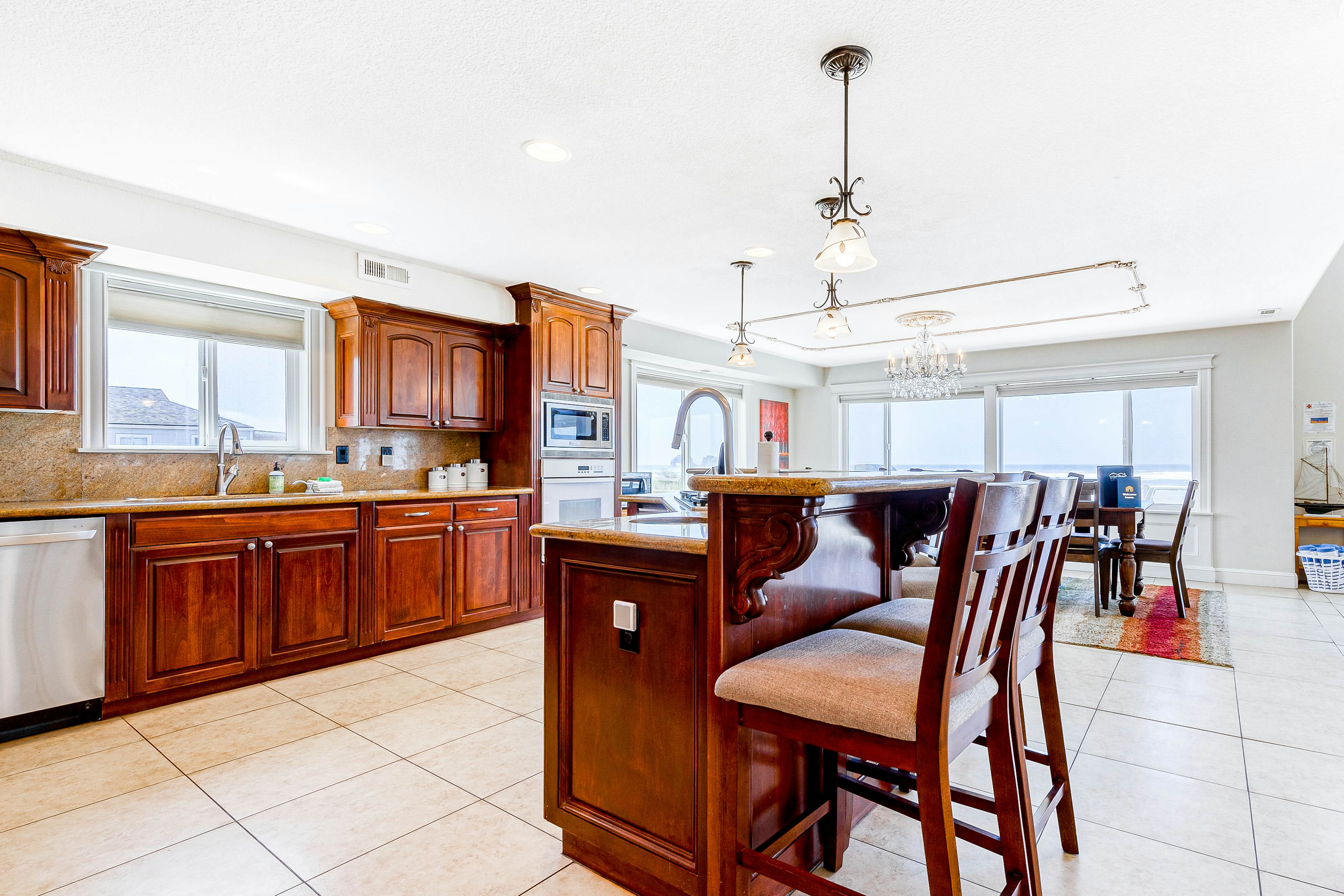 Oceanfront Home with Ocean Views, Private Hot Tub, & Beach Access - Dog Friendly