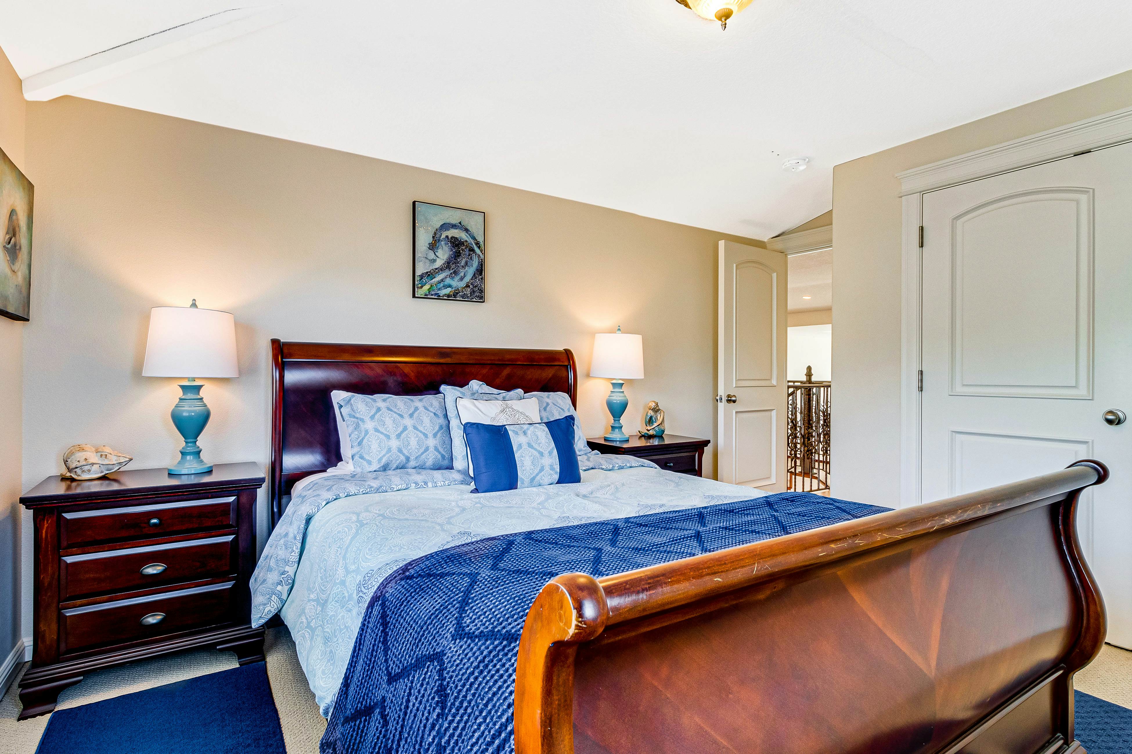 Oceanfront Home with Ocean Views, Private Hot Tub, & Beach Access - Dog Friendly