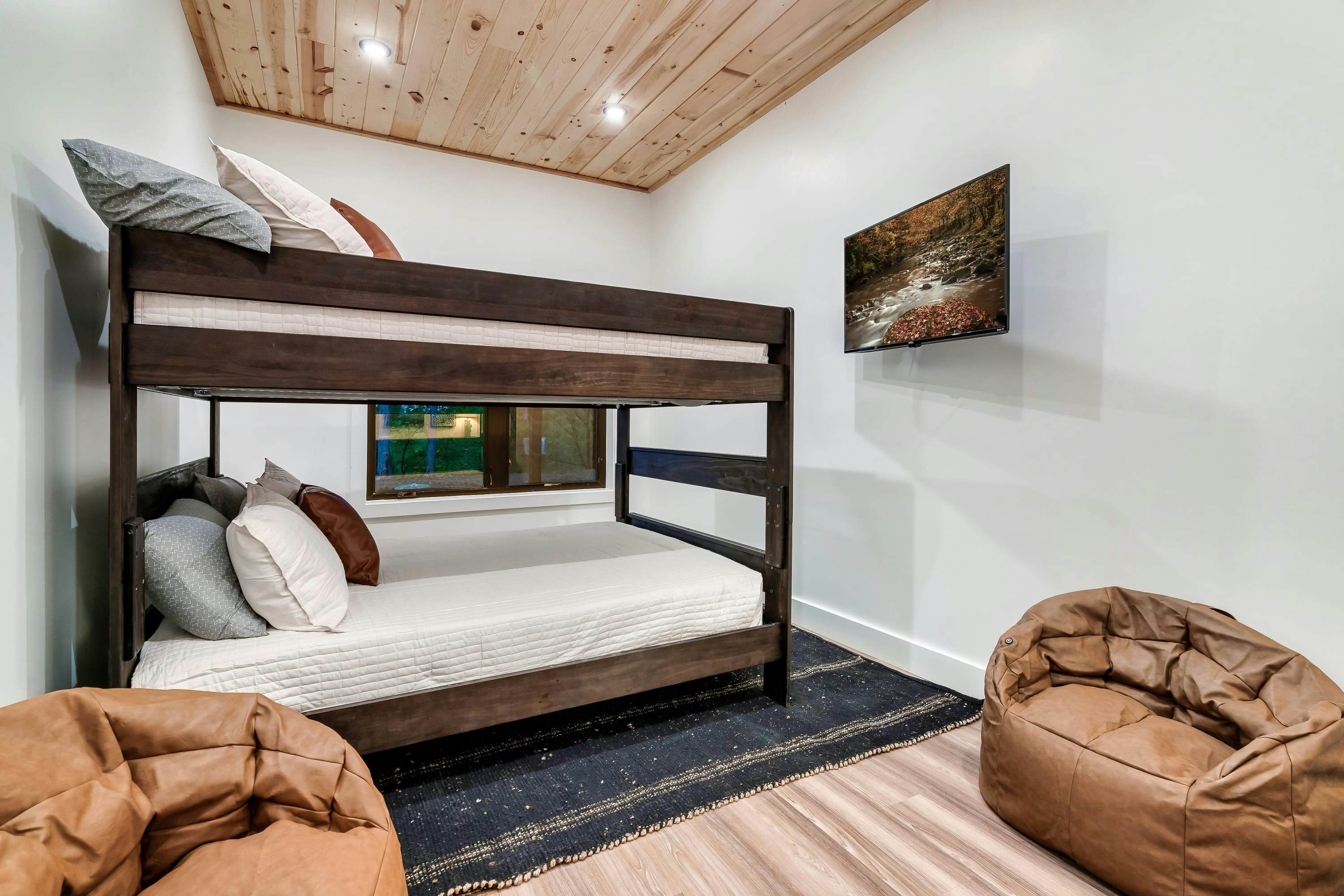 Family Friendly, Sleeps 10・Pool・Arcade・Hot Tub  