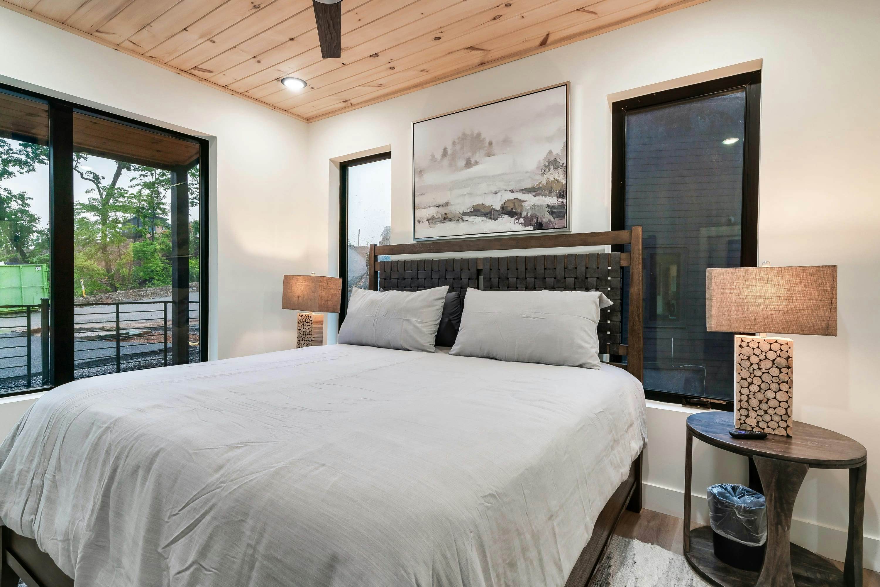 Luxe stay, Sleeps 12・Indoor Pool・Hot Tub・Games