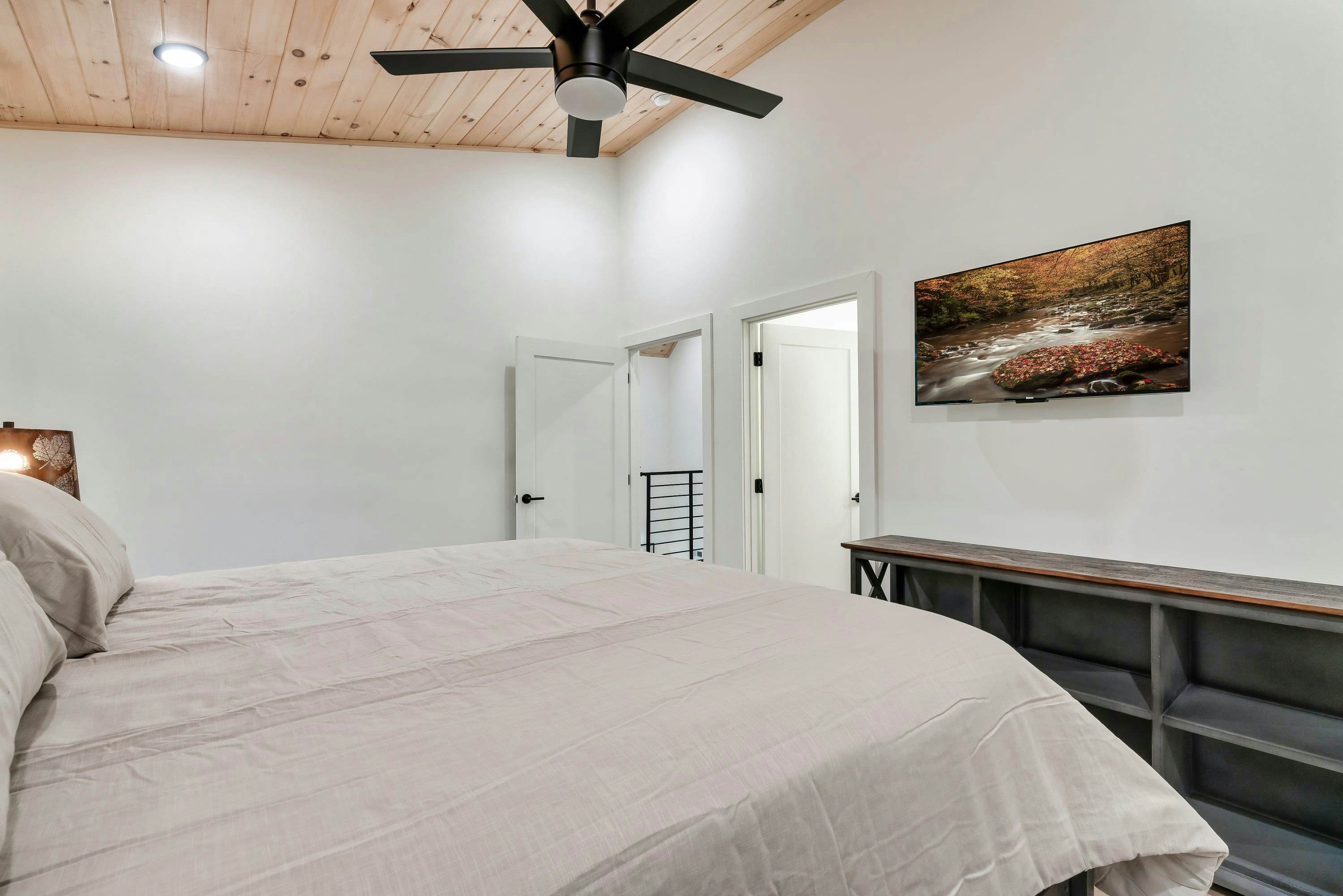 Luxe stay, Sleeps 12・Indoor Pool・Hot Tub・Games