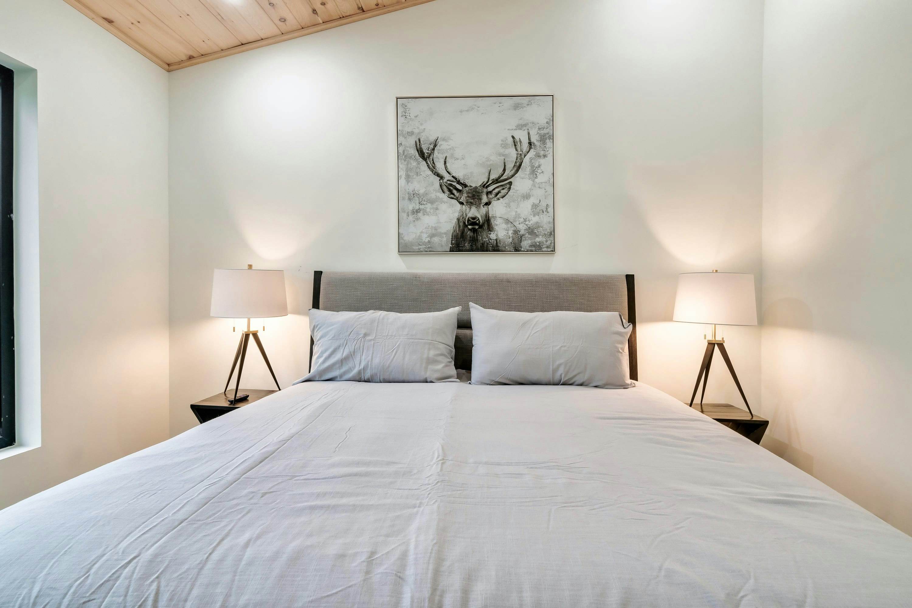 Luxe stay, Sleeps 12・Indoor Pool・Hot Tub・Games