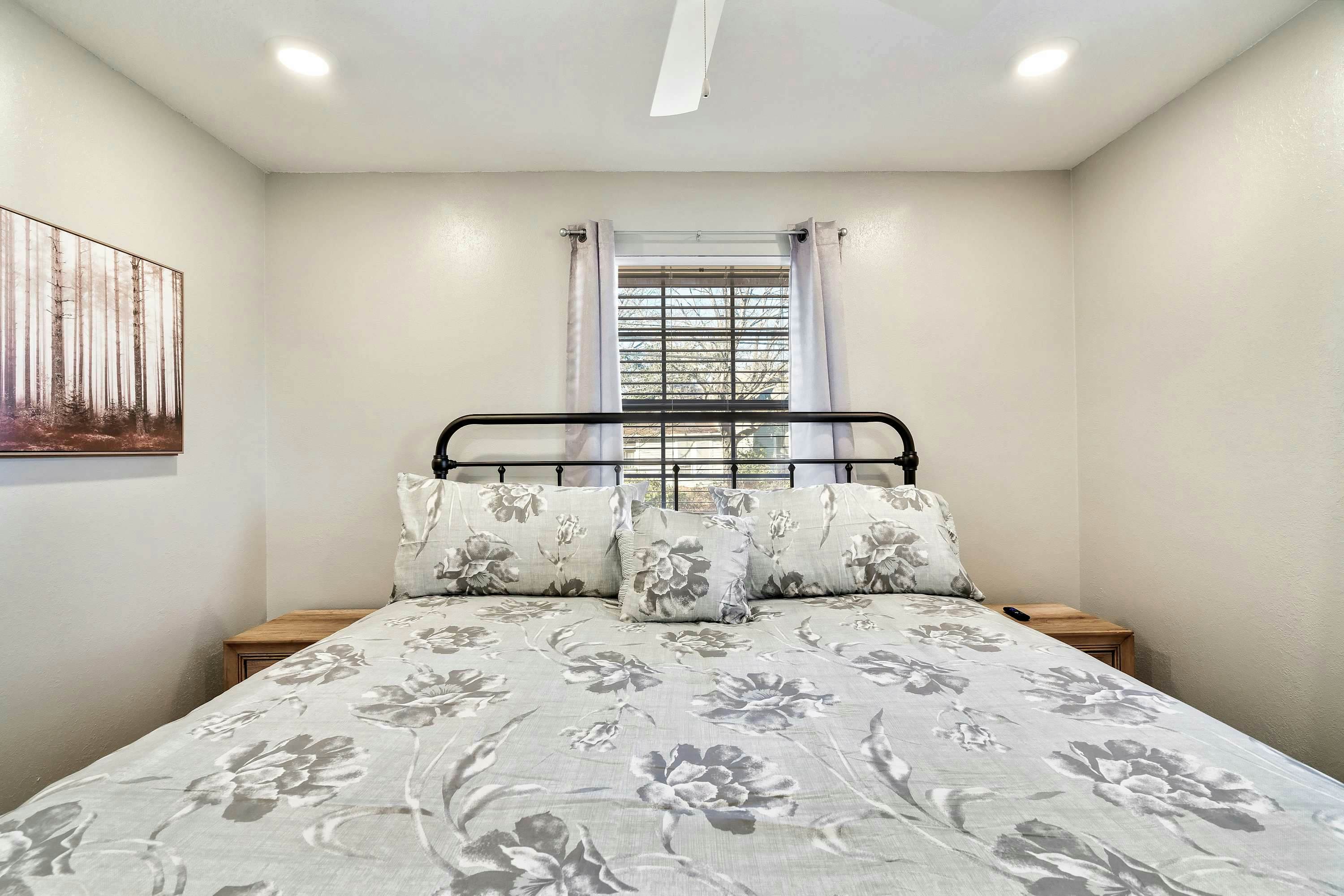 Mins to Parkway | Cozy One level cabin・Hot tub