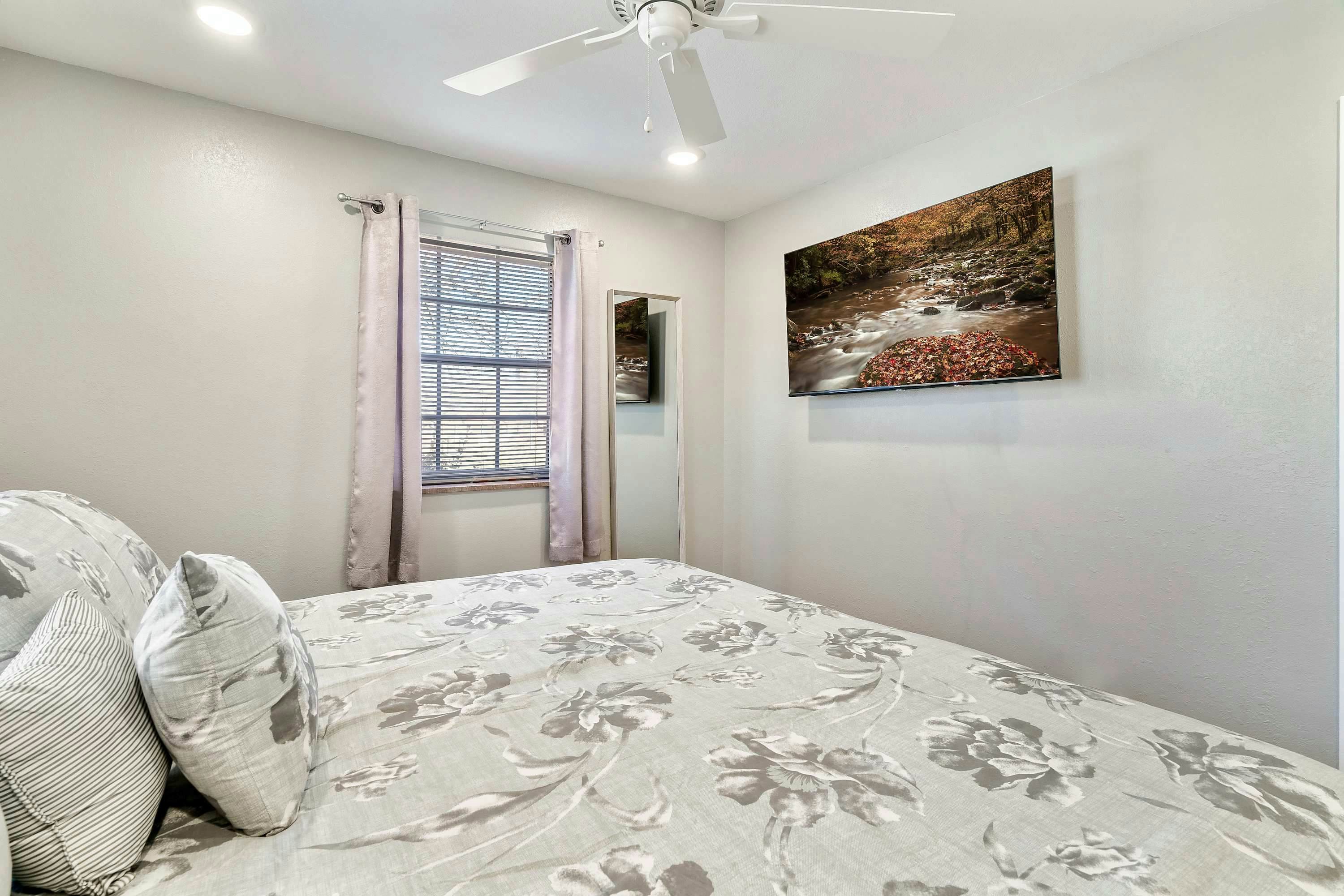 Mins to Parkway | Cozy One level cabin・Hot tub