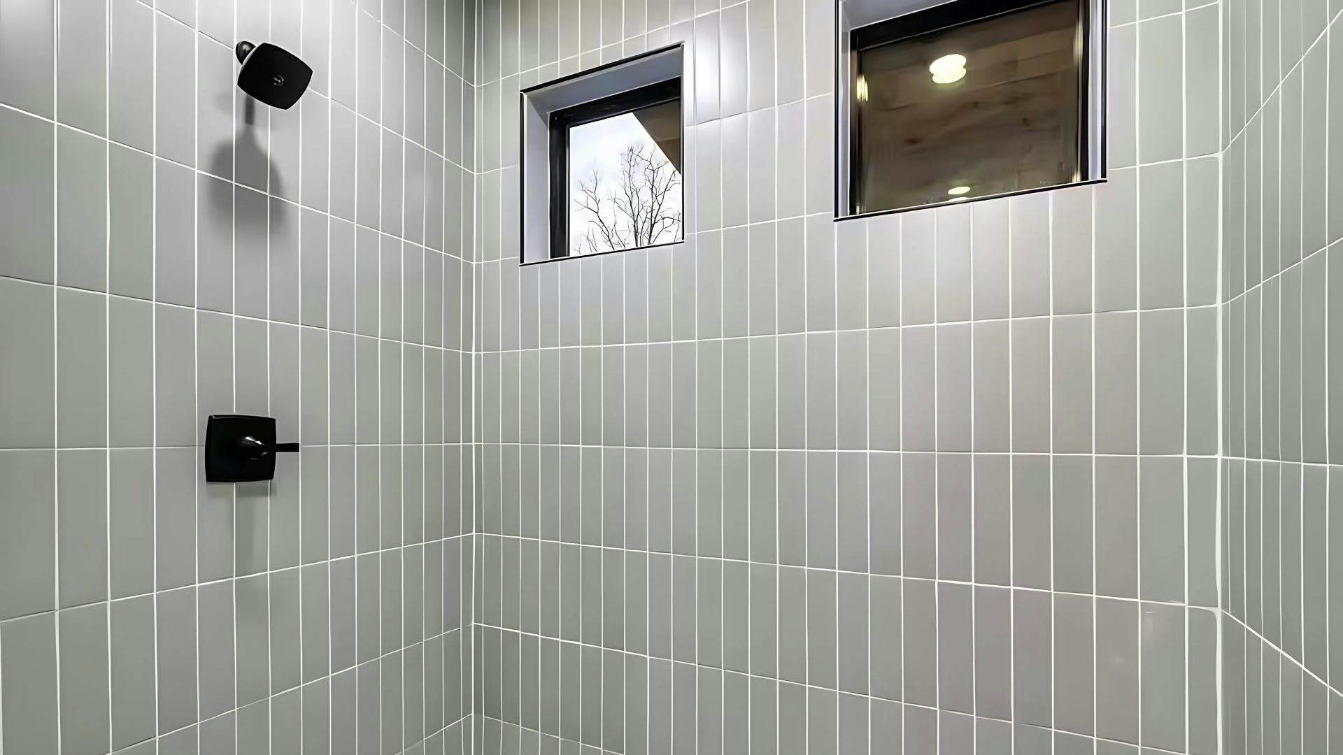 Luxe Cabin W Indoor Pool・Spacious Cabin, Sleeps 10