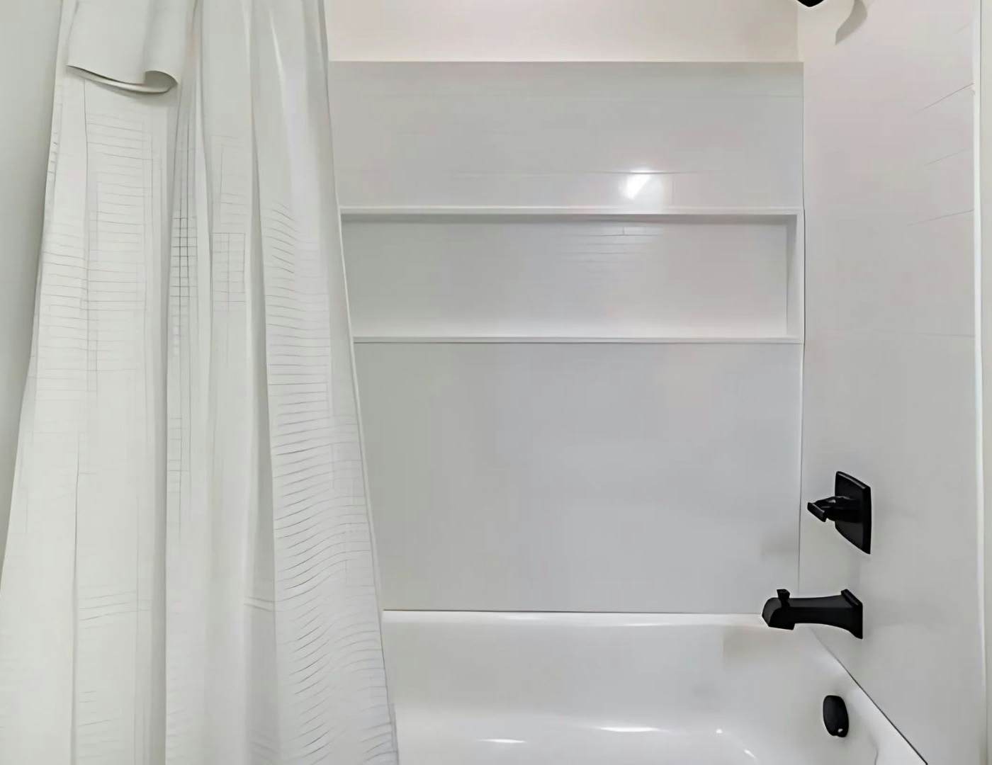 Luxe Cabin W Indoor Pool・Spacious Cabin, Sleeps 10