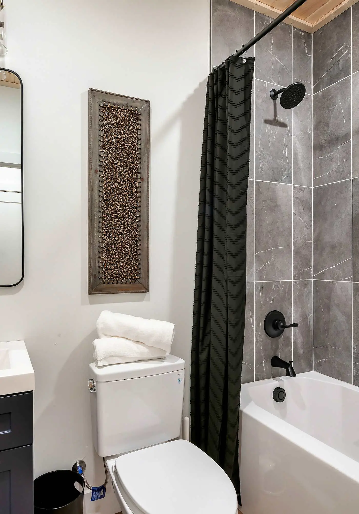 Modern Luxury・Pool, Hot Tub & Near Water Parks!
