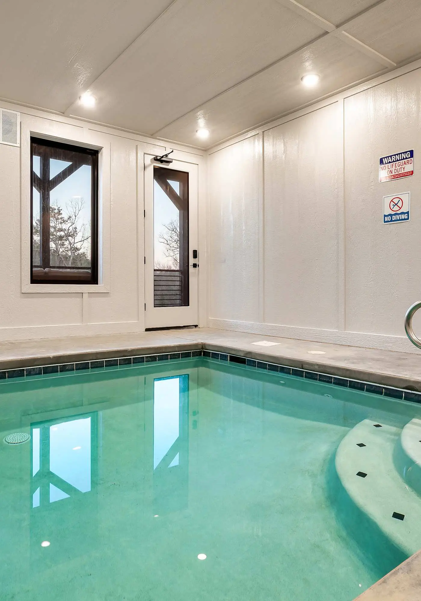 Modern Luxury・Pool, Hot Tub & Near Water Parks!