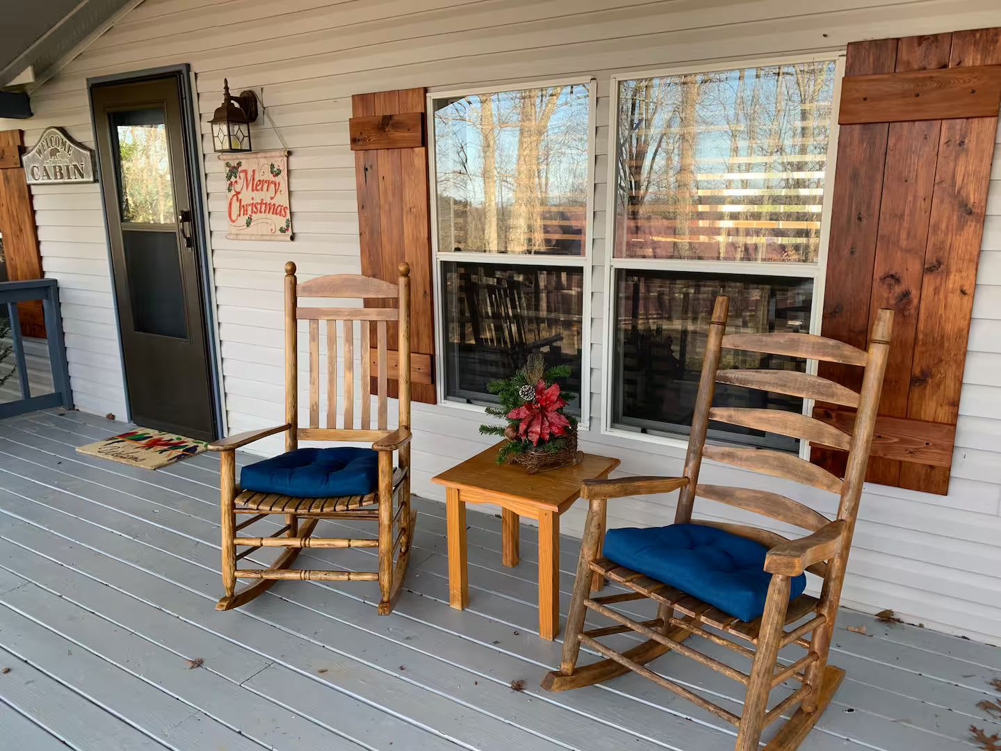 Sleeps 6・Cozy Cabin・Spacious Outdoor・View・Firepit