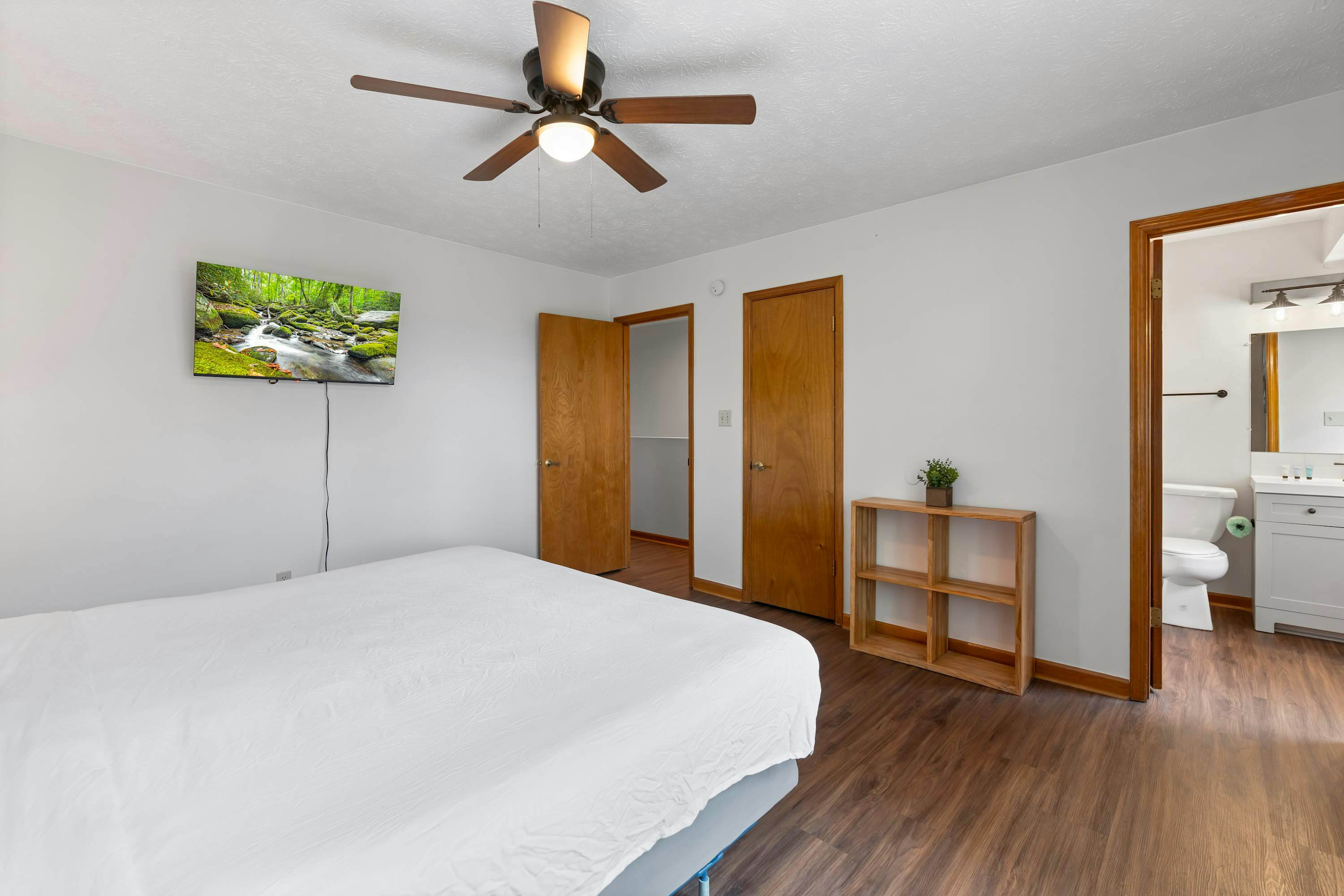 Near Dollywood Retreat | Pool, Grill, Pet-Friendly