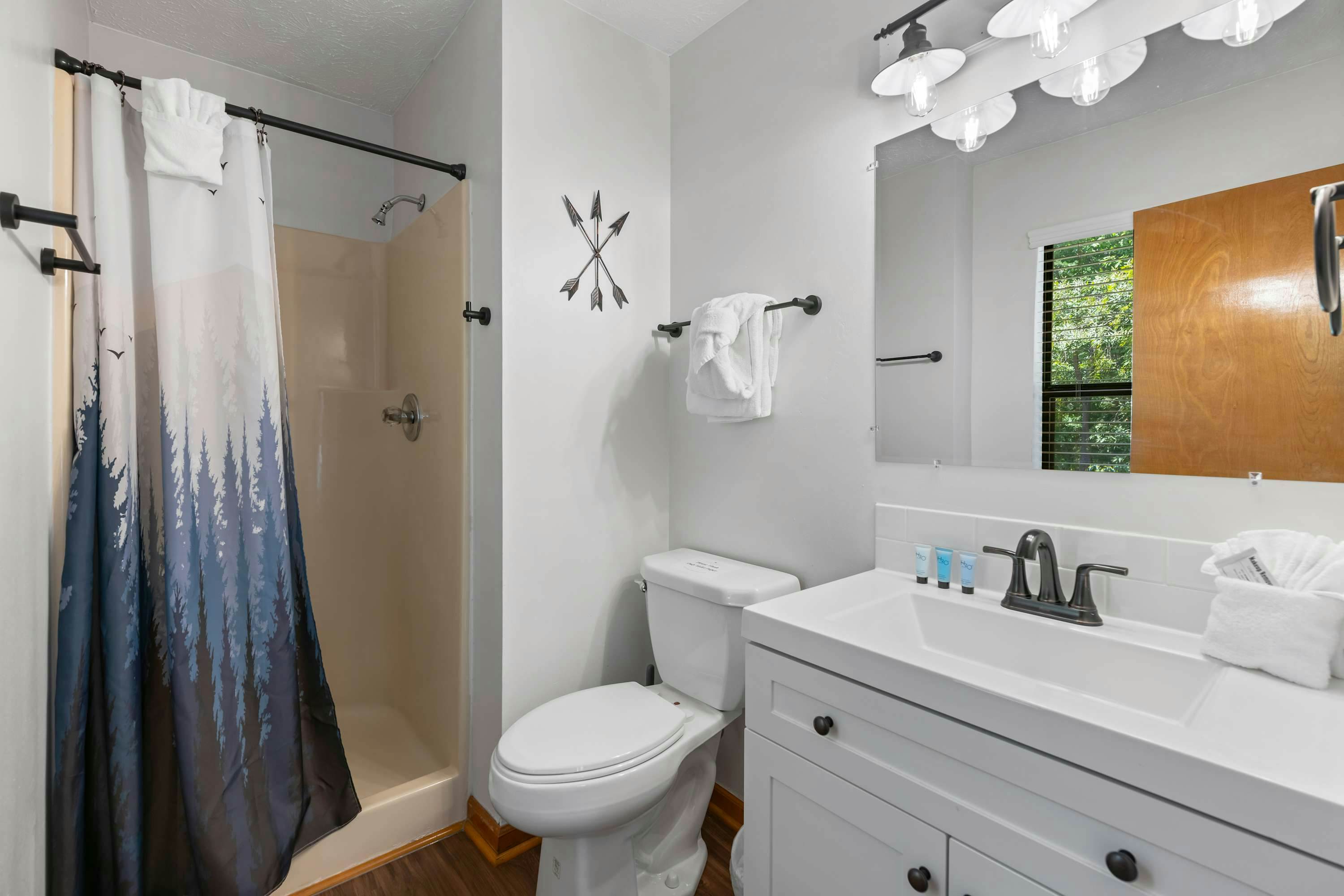 Near Dollywood Retreat | Pool, Grill, Pet-Friendly