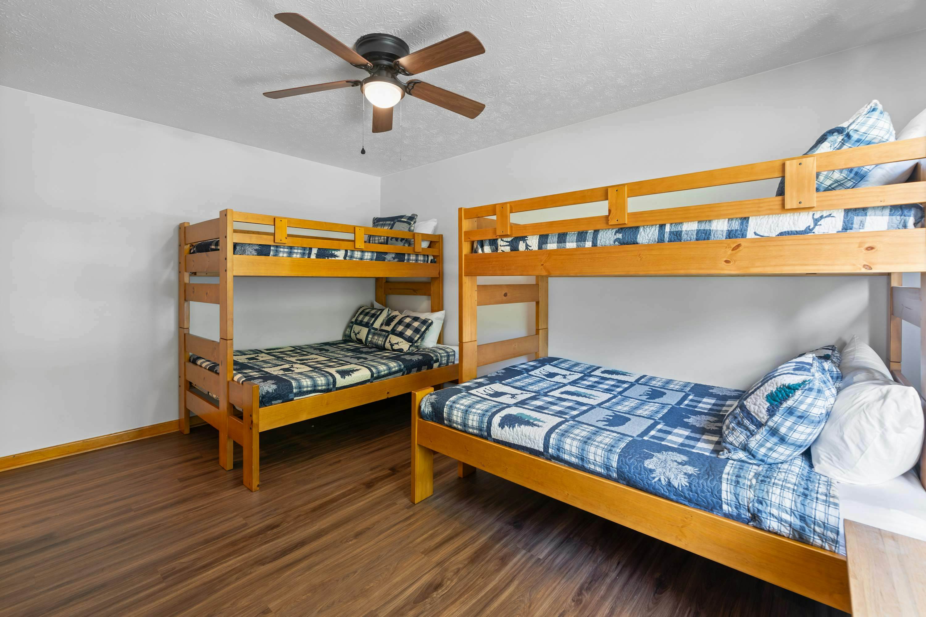 Near Dollywood Retreat | Pool, Grill, Pet-Friendly