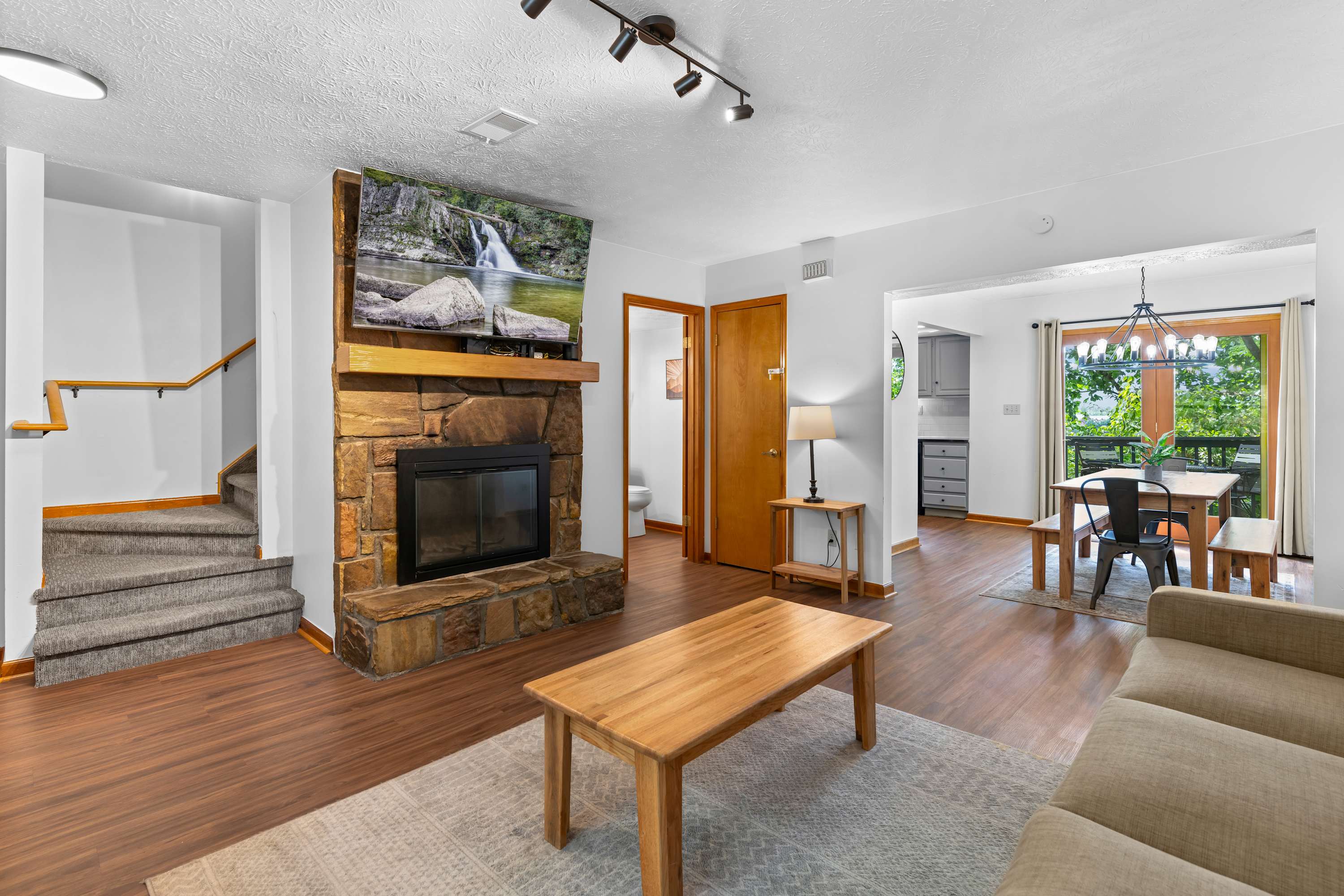 Near Dollywood Retreat | Pool, Grill, Pet-Friendly