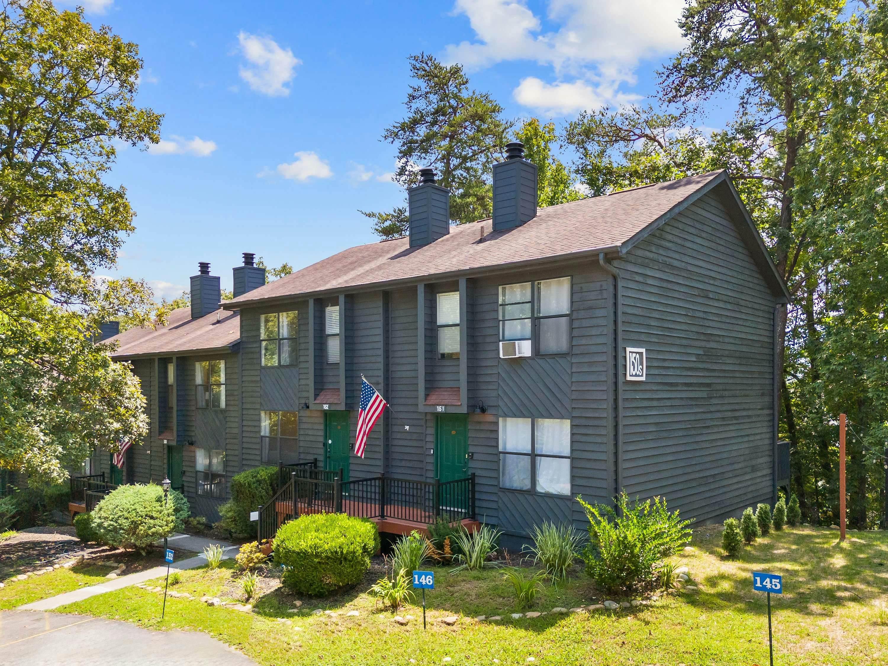 Near Dollywood Retreat | Pool, Grill, Pet-Friendly