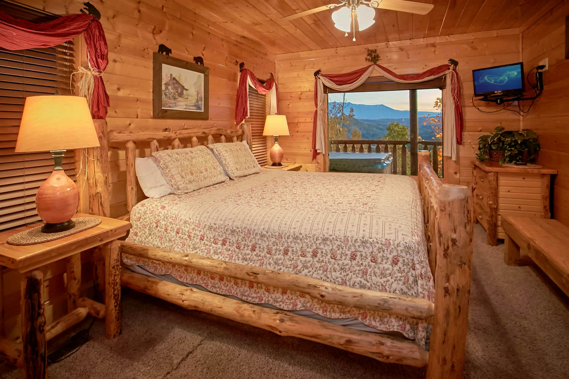 Scenic Getaway, Sleeps 8・Views, Games, Hot tub