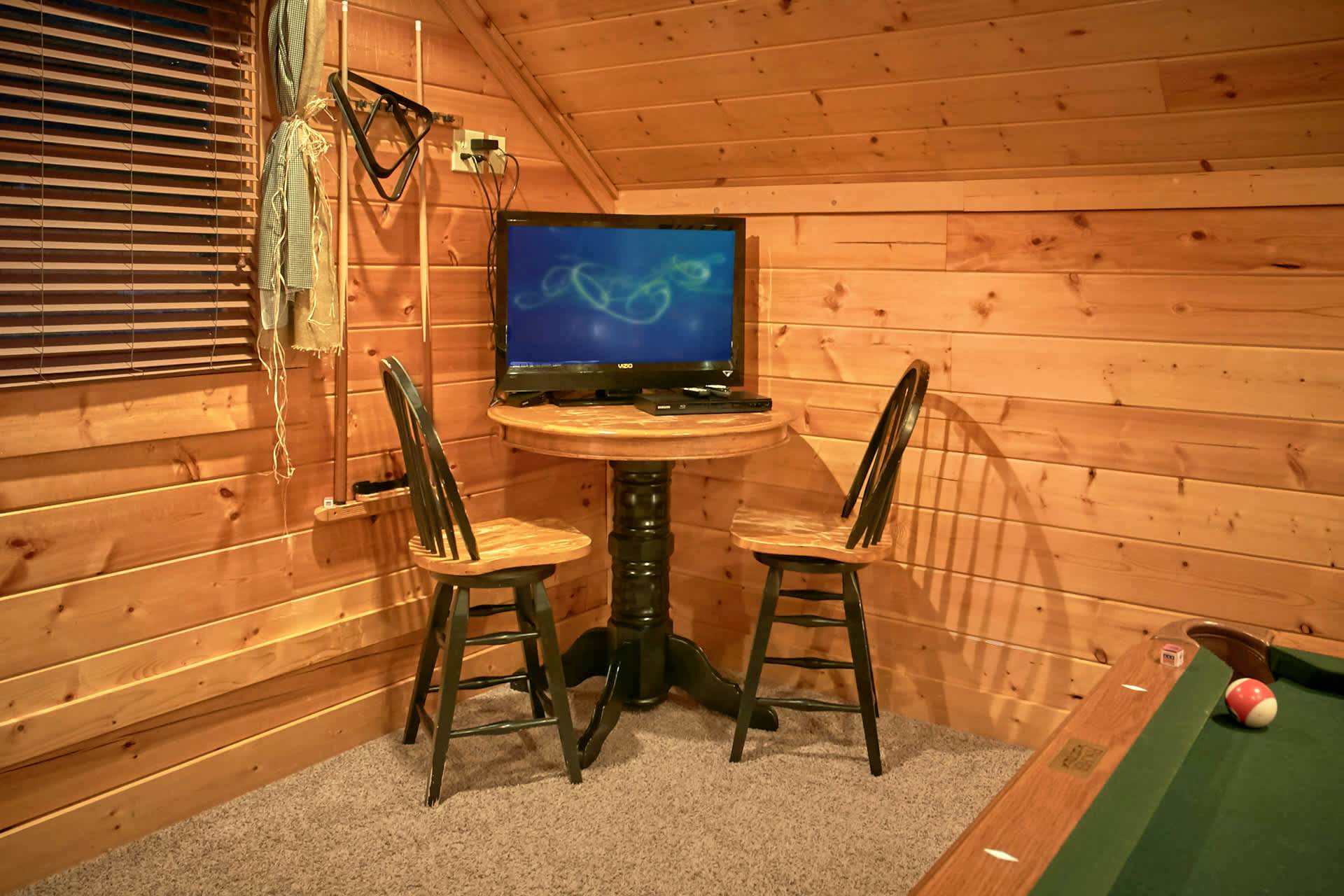 Scenic Getaway, Sleeps 8・Views, Games, Hot tub