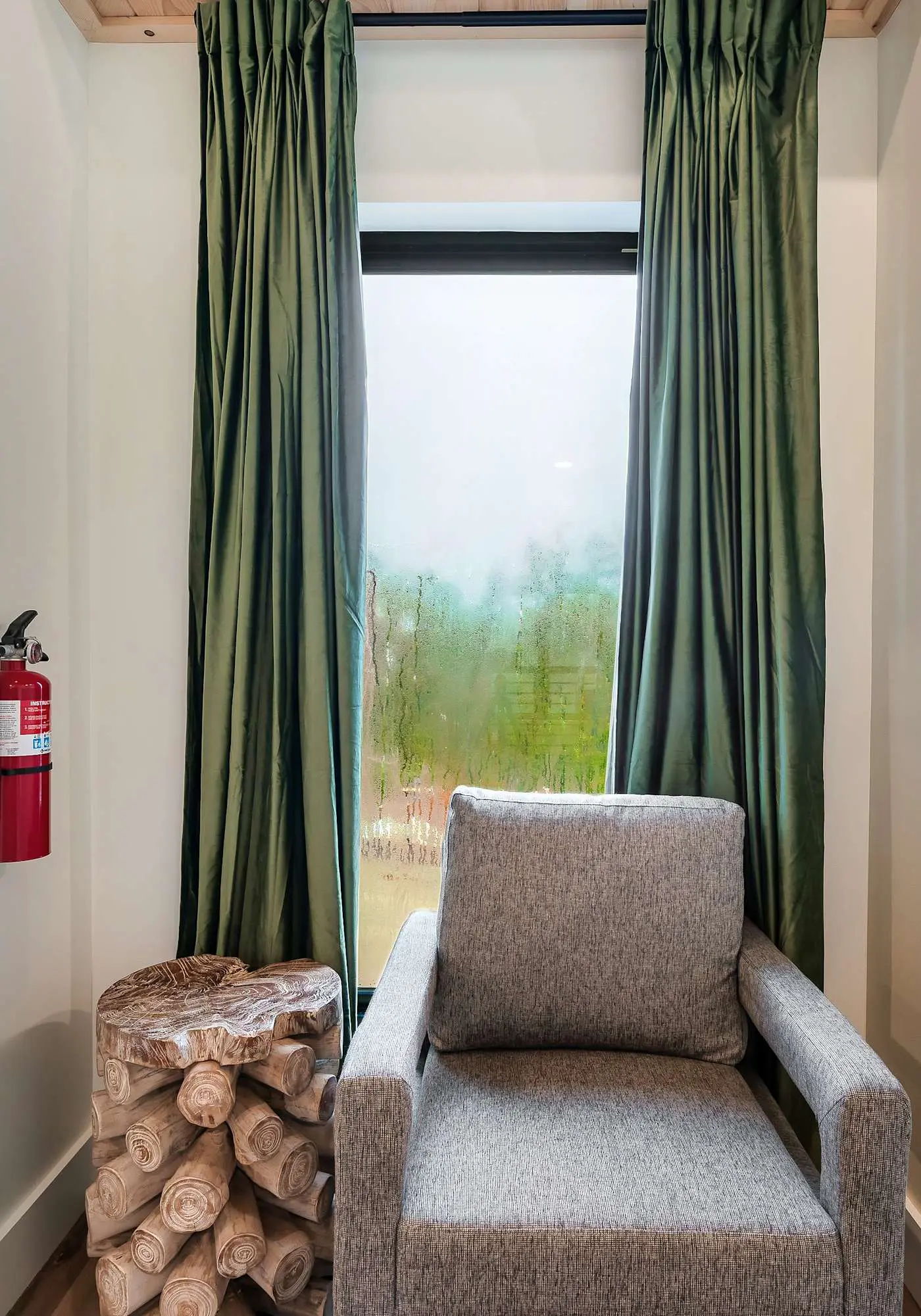 Modern Luxe N Smokies, Sleeps 10・Games・Hot Tub
