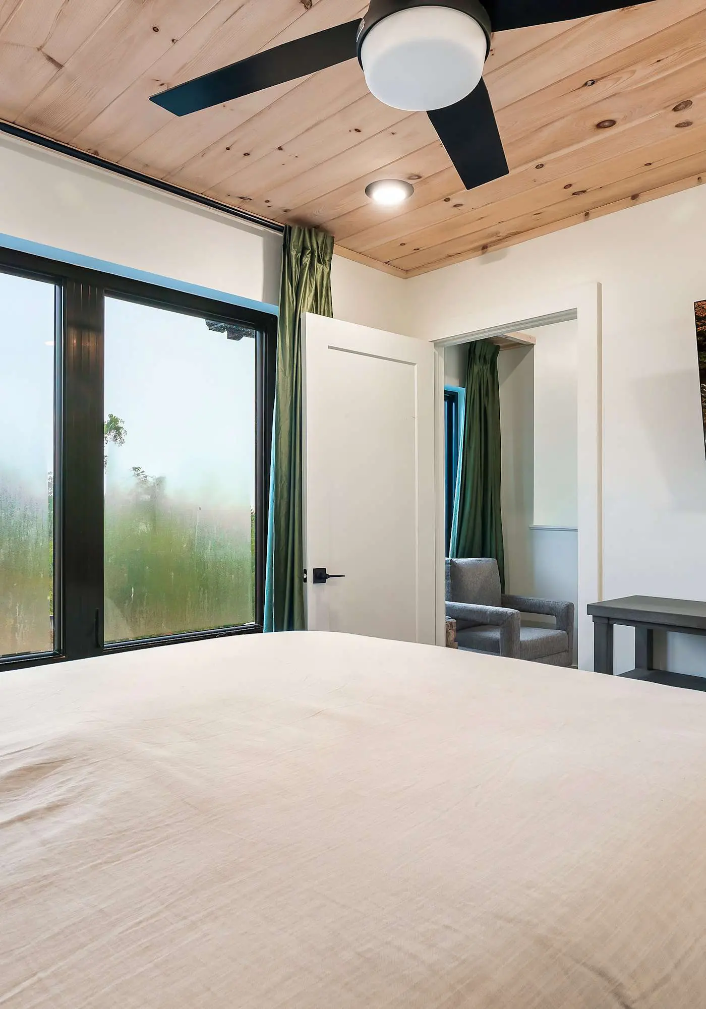 Modern Luxe N Smokies, Sleeps 10・Games・Hot Tub