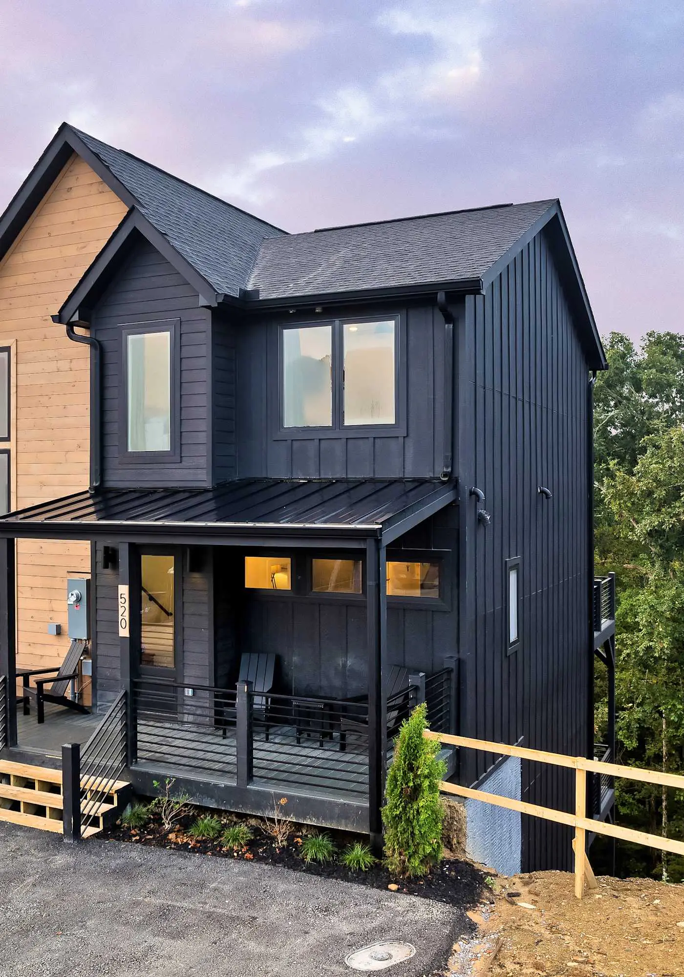 Modern Luxe N Smokies, Sleeps 10・Games・Hot Tub