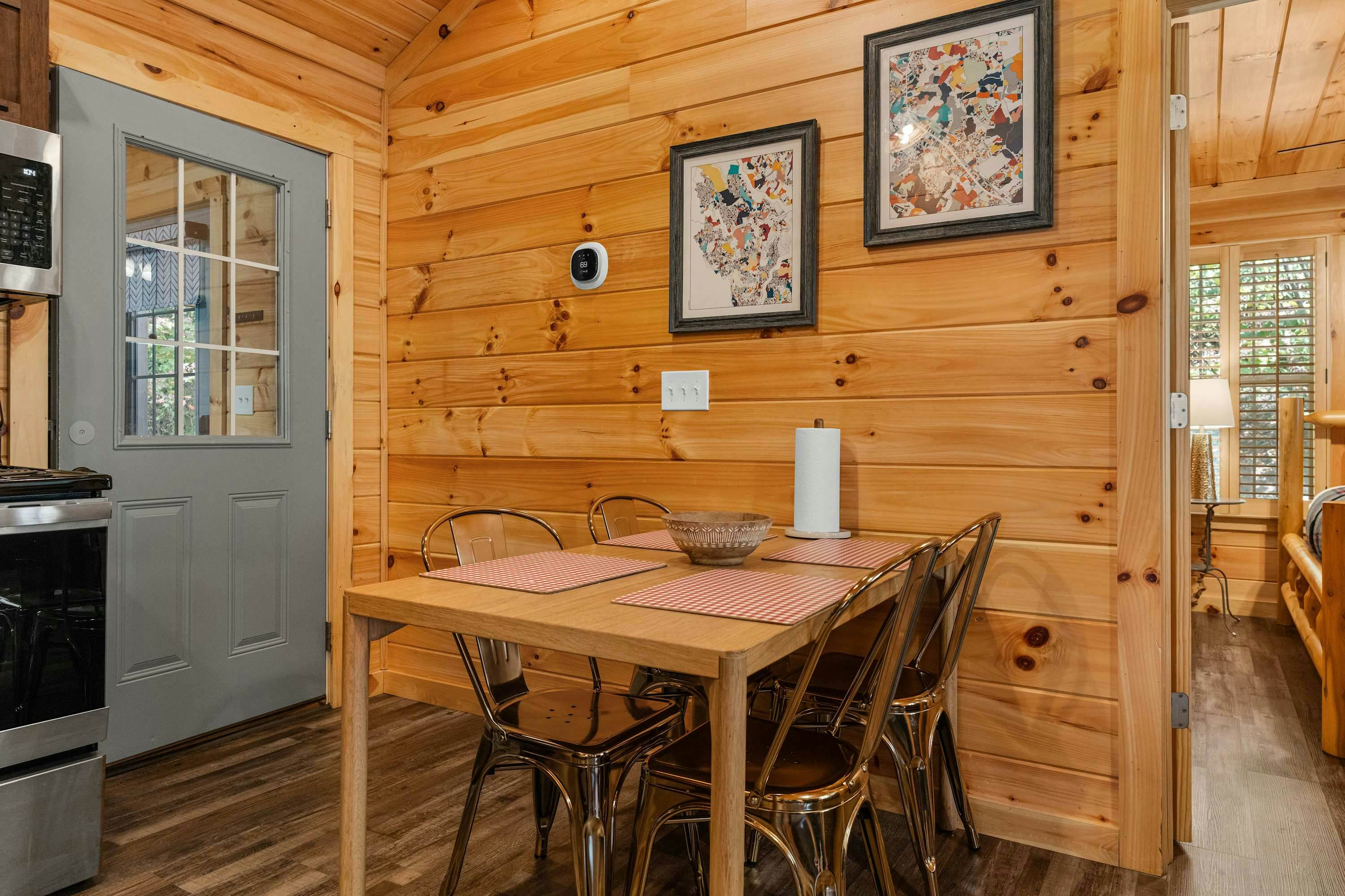 Smoky Mountain Hideaway with Hot Tub & Firepit!